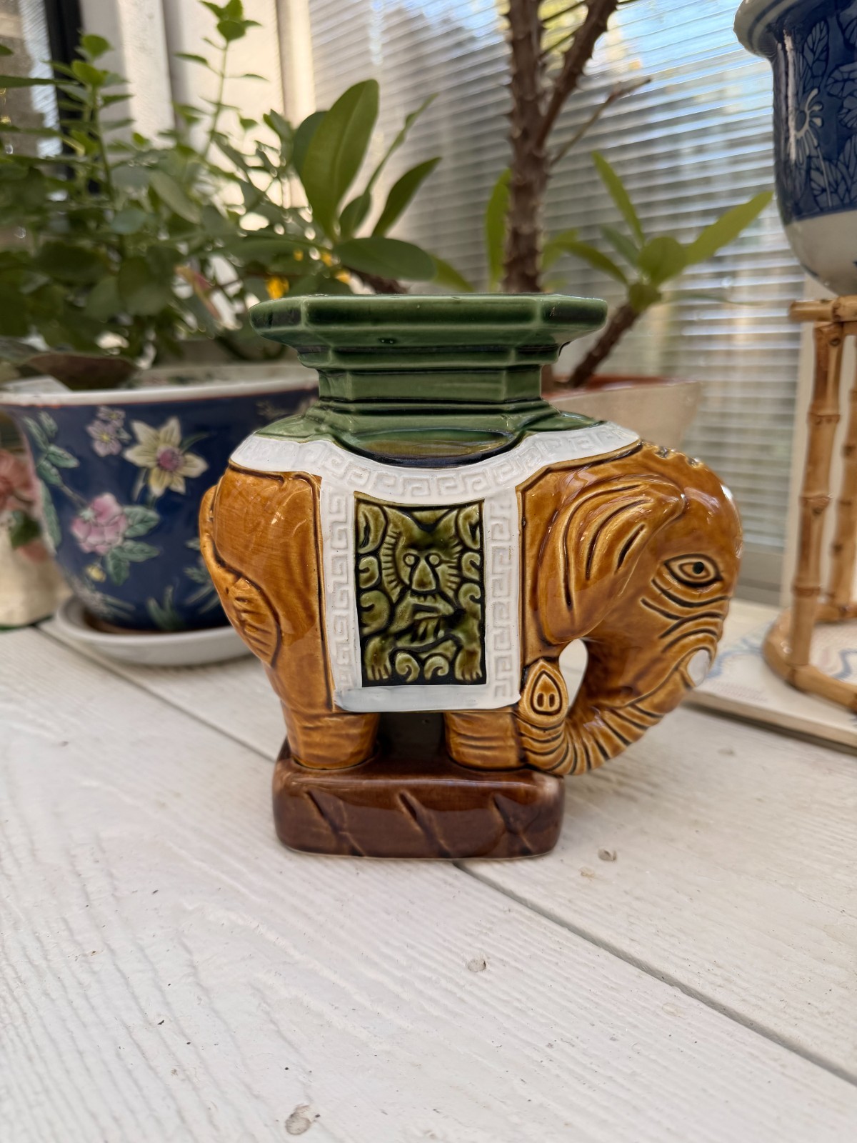 Vintage Enesco Imports Japan Ceramic Mini Elephant Plant Stand Figurine Vintage Enesco Imports Japan Ceramic Mini Elephant Plant Stand Figurine