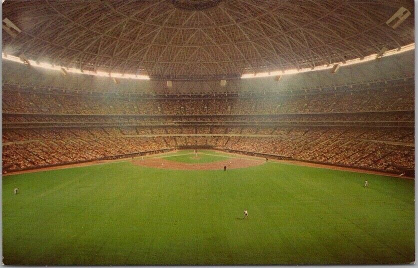 HOUSTON Texas Postcard - ASTRODOME Interior View / Astros Baseball - Unused 1967