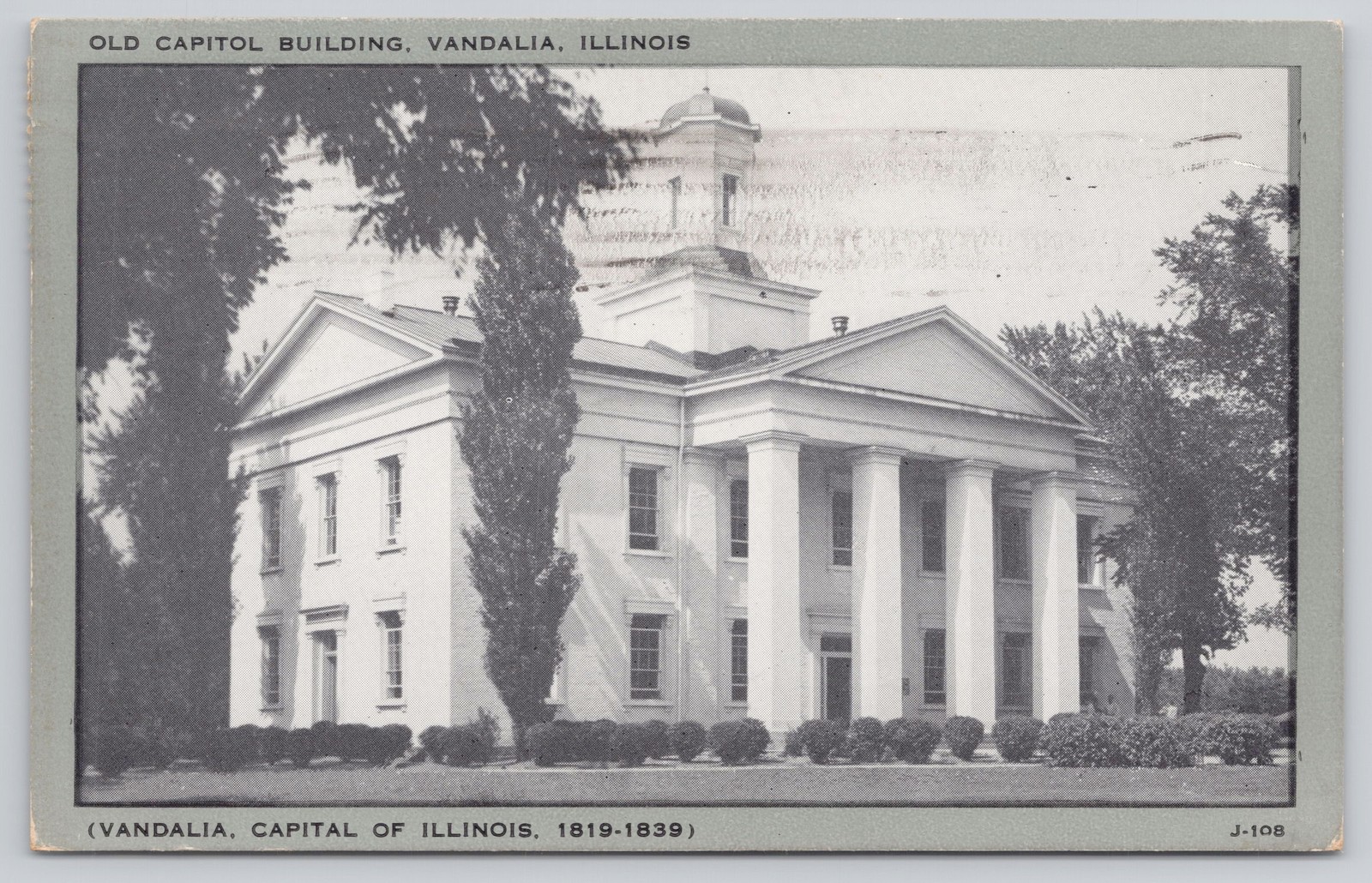 Vandalia, Illinois Old Capitol Building Clear View Postcard Posted 1943 Vandalia, Illinois Old Capitol Building Clear View Postcard Posted 1943