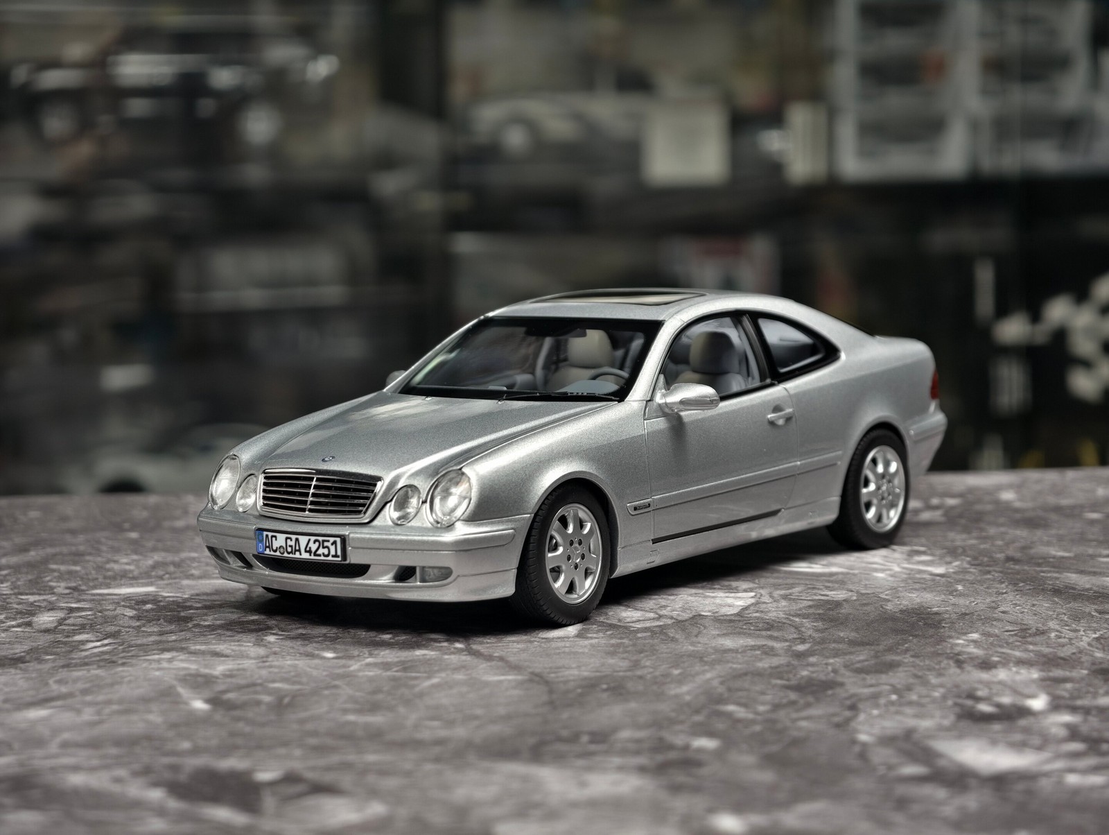 1:18 Norev Mercedes CLK C208 2000 Alloy Car Model Collectible Gift