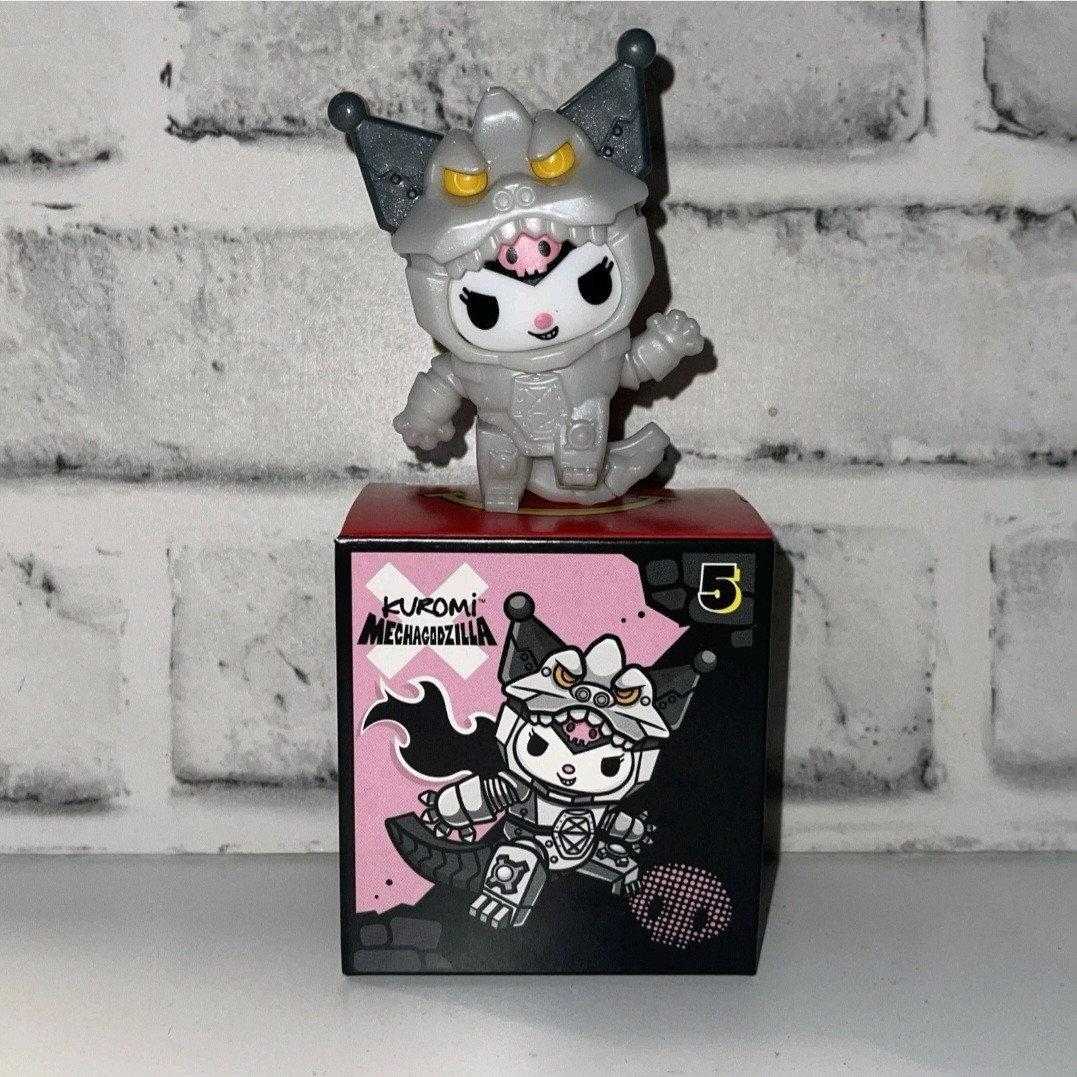McDonald’s Hello Kitty x Godzilla - Kuromi x Mechagodzilla Happy Meal Toy NIB #5