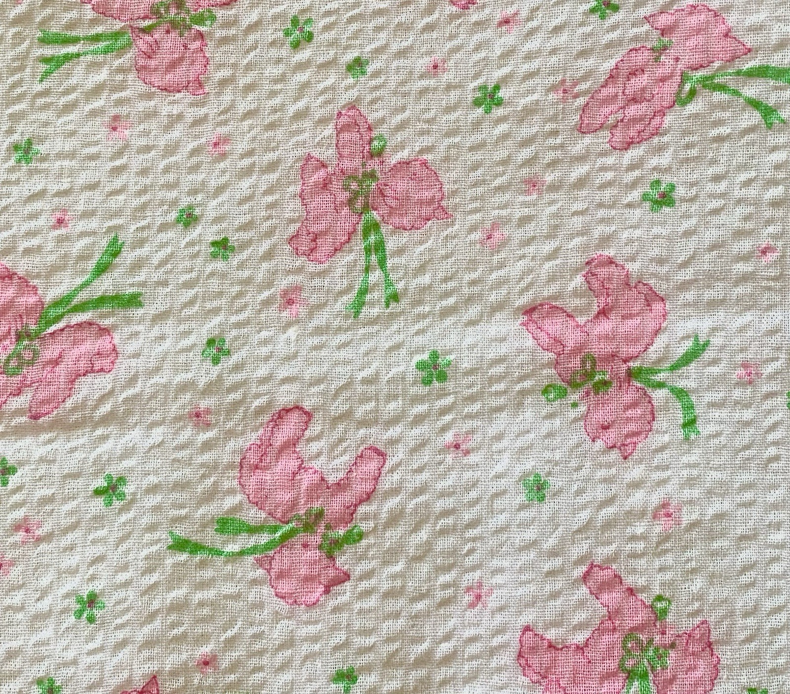 VTG JUVENILE NOVELTY BABY NURSERY COTTON SEERSUCKER FABRIC 20x48 CUTE PINK LAMB