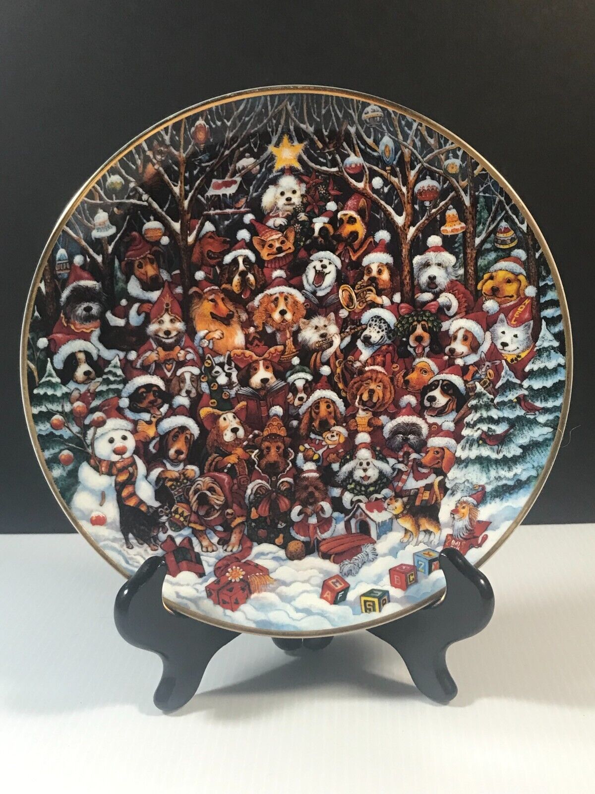 SANTA PAWS by Bill Bell Dogs Limited Edition Plate