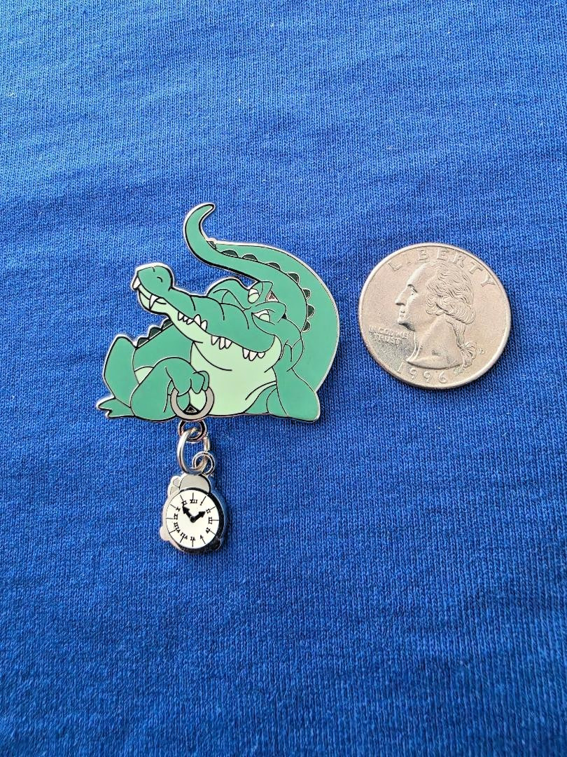 DLP Back to Neverland Tick Tock with Clock PARIS DLRP DISNEY PIN LE425