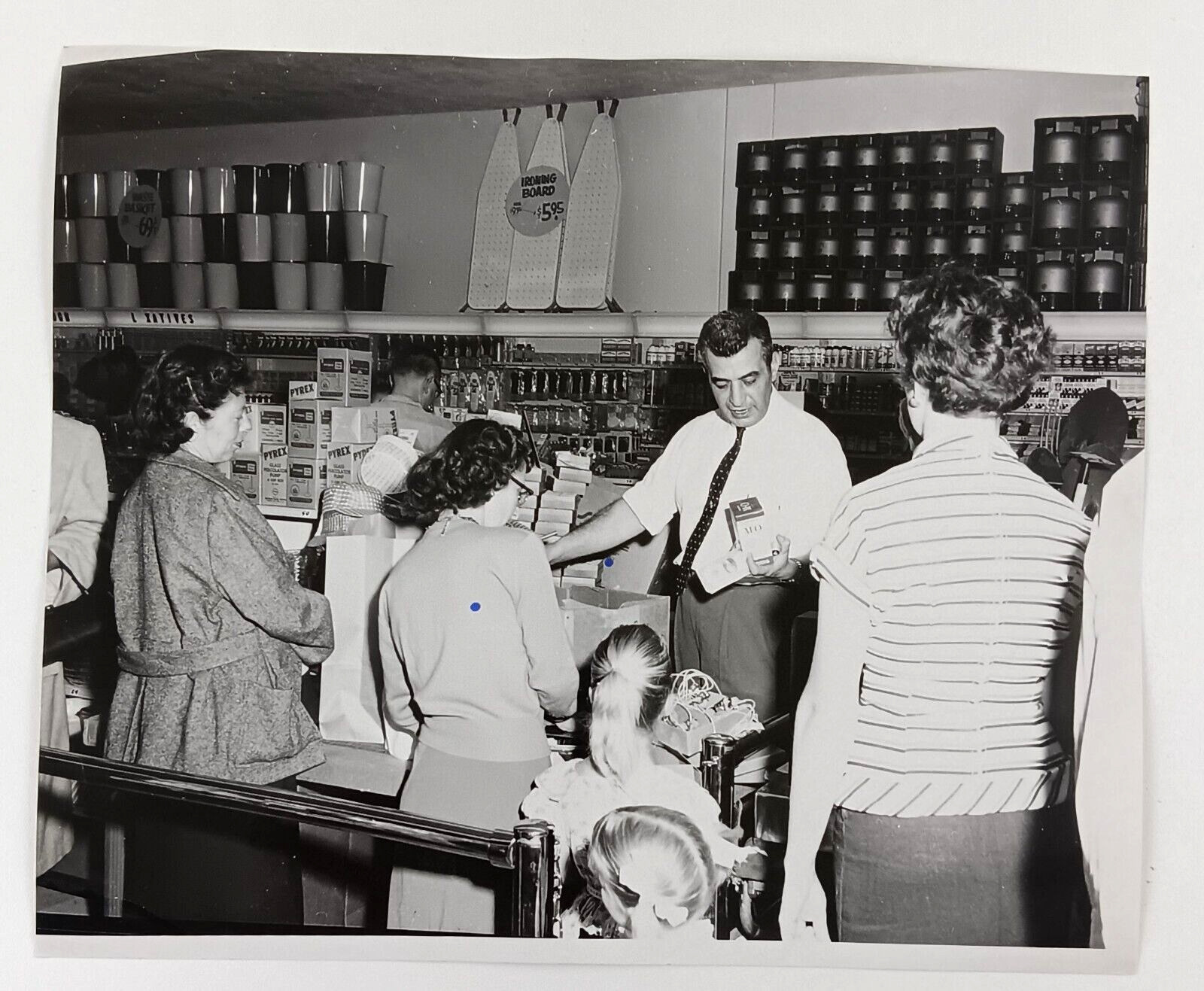 1950s Drug Store Grocery Mart Women Checking Out Department Vintage Press Photo