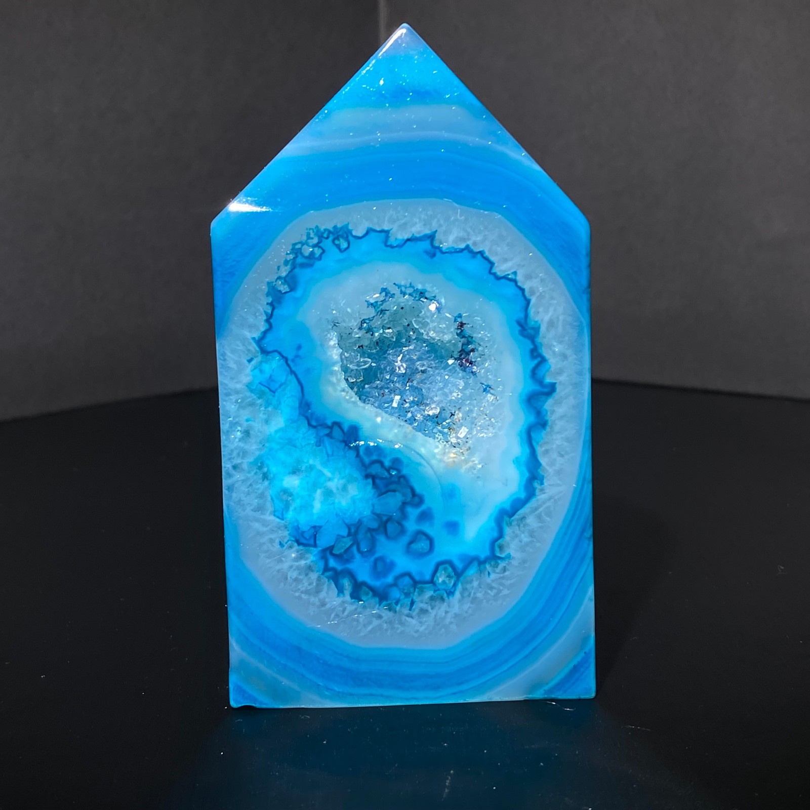 142g natural Blue Geode Stone agate Crystal Obelisk Wand Point Energy Healing 142g natural Blue Geode Stone agate Crystal Obelisk Wand Point Energy Healing