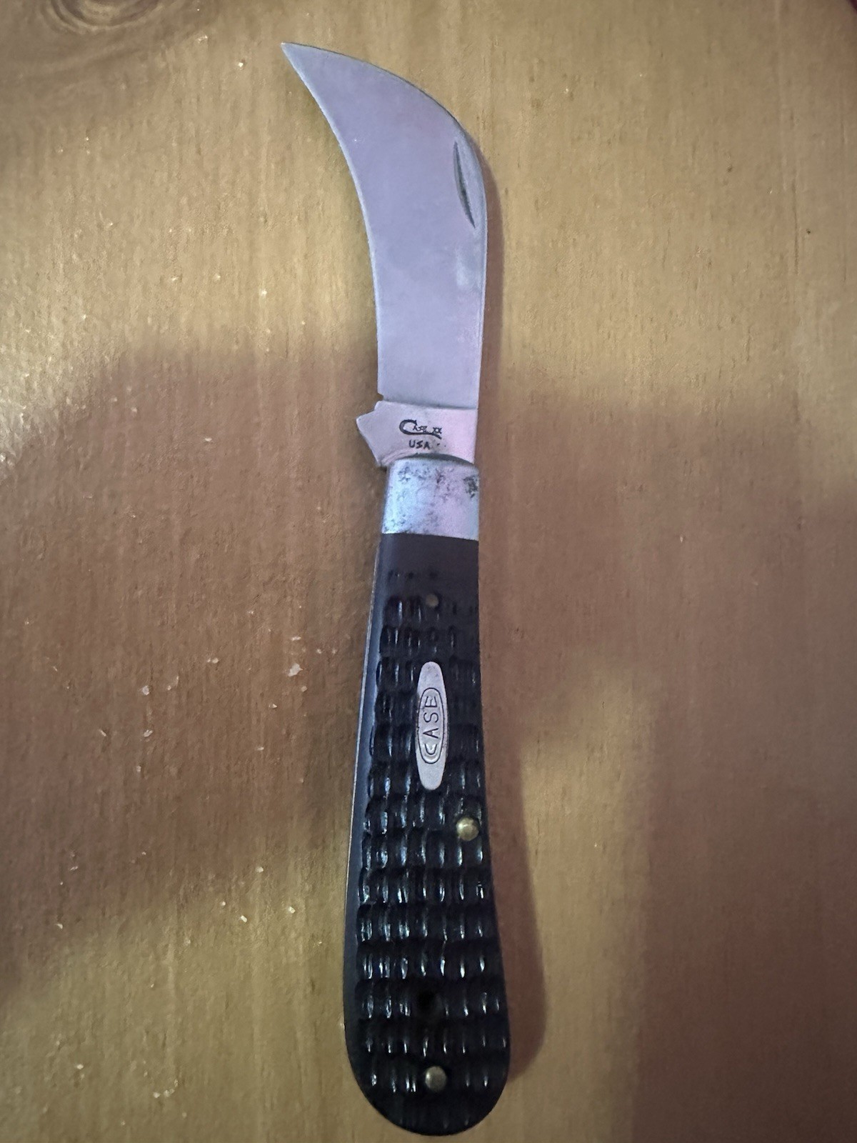 Vintage Case XX Hawkbill  Single Blade Folding Pocket Knife 61011 2dot