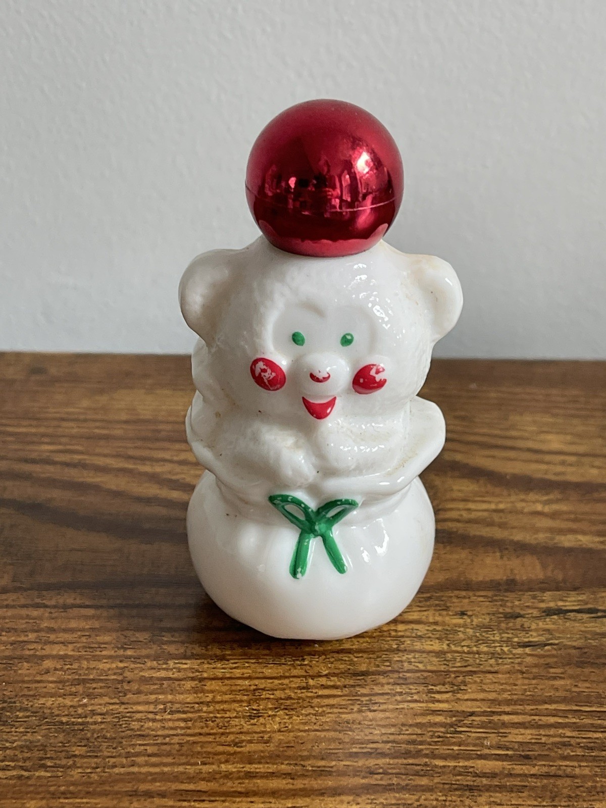Vtg Avon Here's My Heart Cologne Snug Cub Milkglass Decanter Perfume Christmas Vtg Avon Here's My Heart Cologne Snug Cub Milkglass Decanter Perfume Christmas