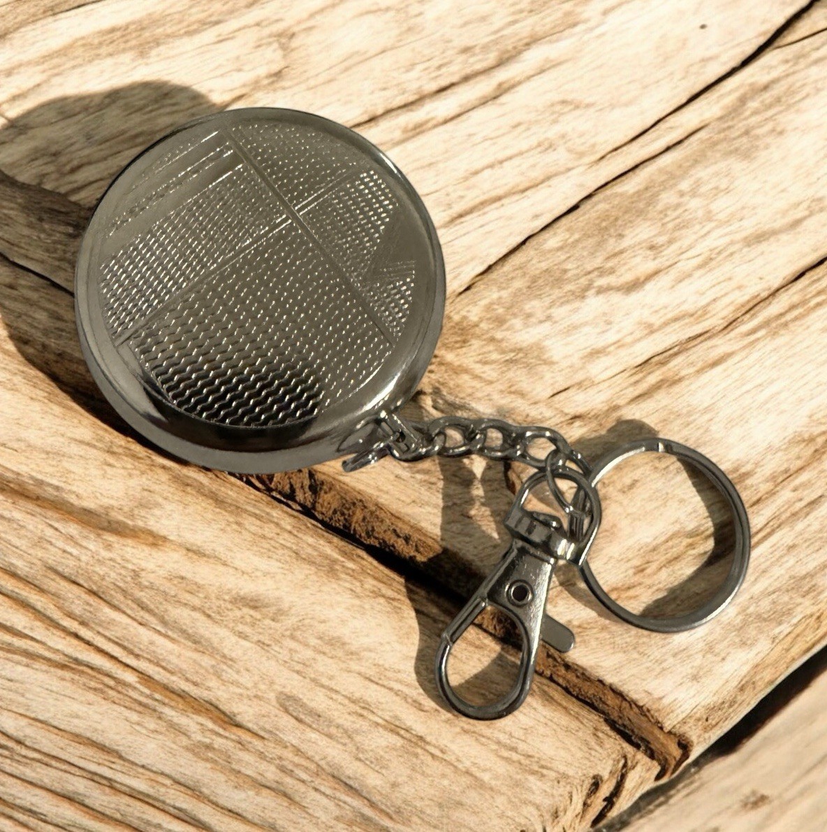 Portable Metal Travel Pocket Ashtray Key Chain