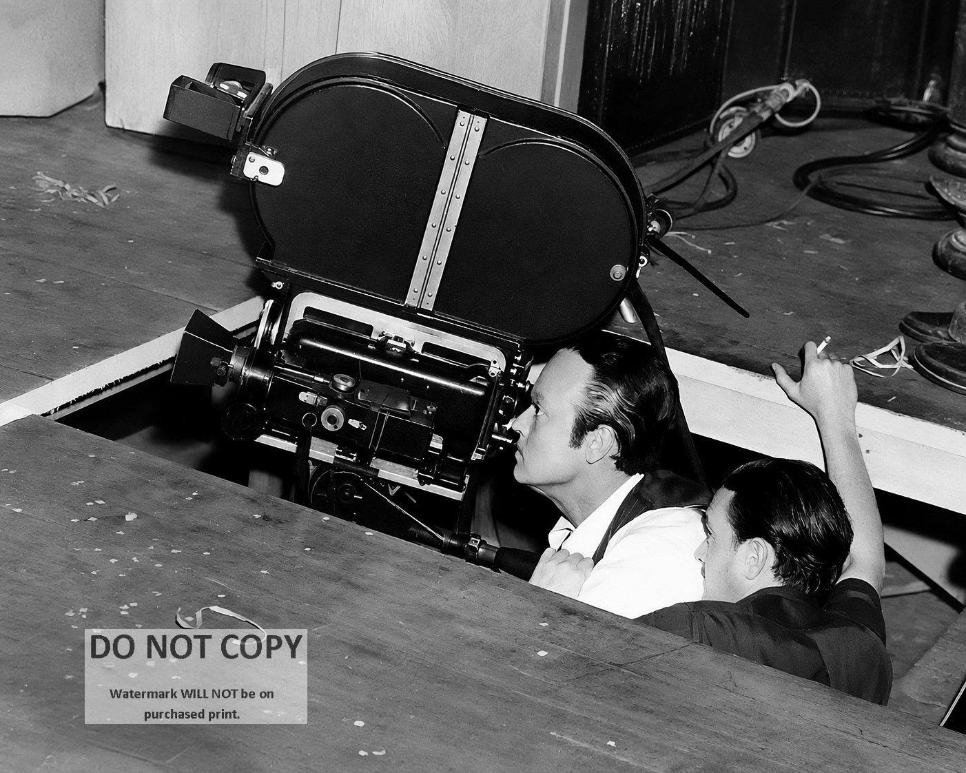 ORSON WELLES & GREGG TOLAND DURING \