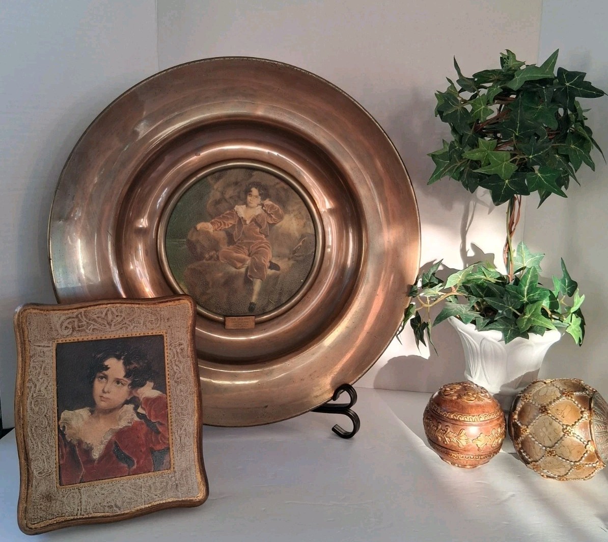 VTG 1950\'s Trafford Master\'s Copper Wall Plaque;\