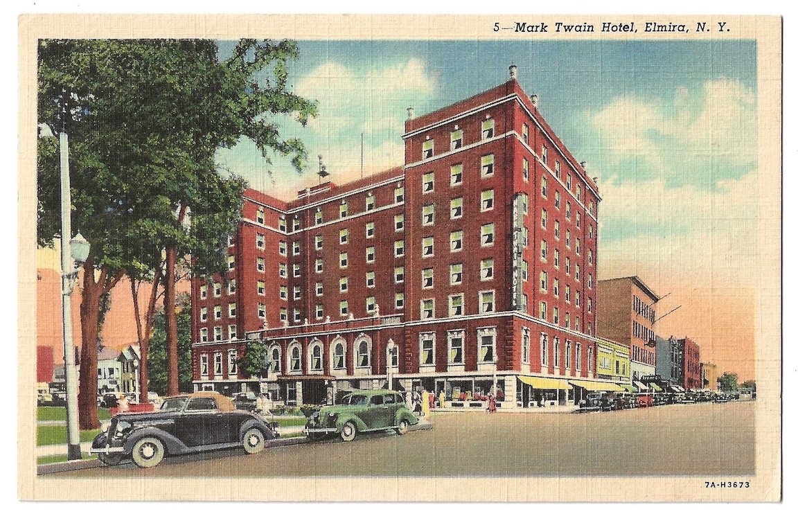Elmira New York c1940\'s Mark Twain Hotel, vintage car