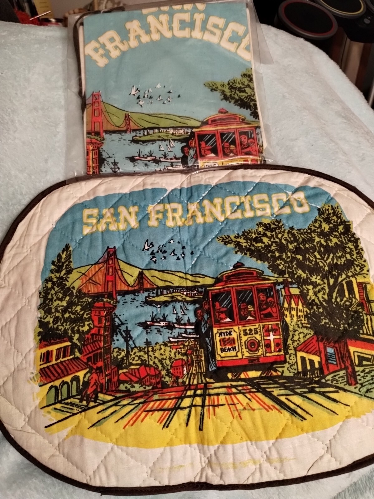San Francisco Placemat Apron Hyde Beach Trolley Car 525 Colorful Vintage