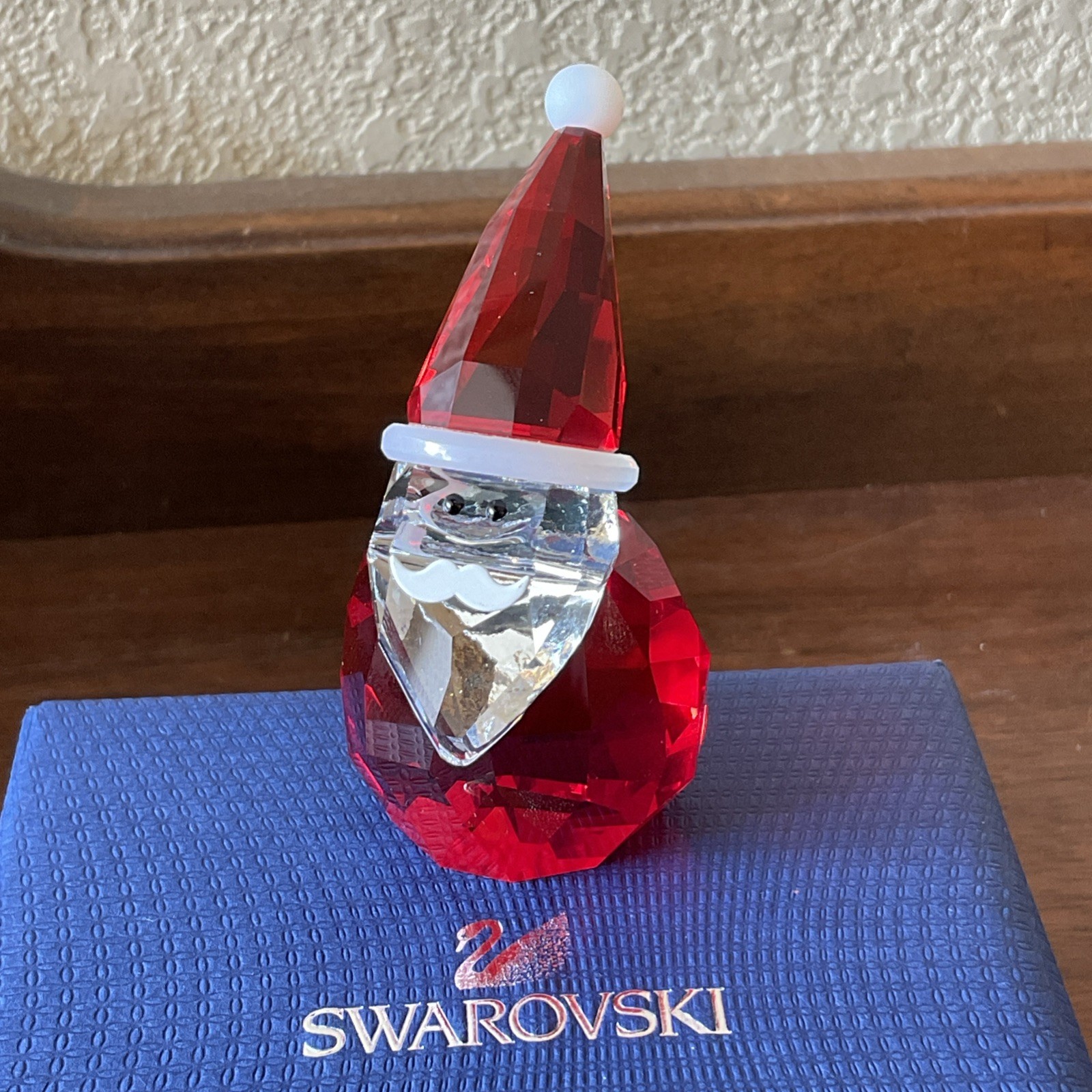 SWAROVSKI  CRYSTAL RARE RED SANTA CLAUS  # 5268817*** Christmas Holiday