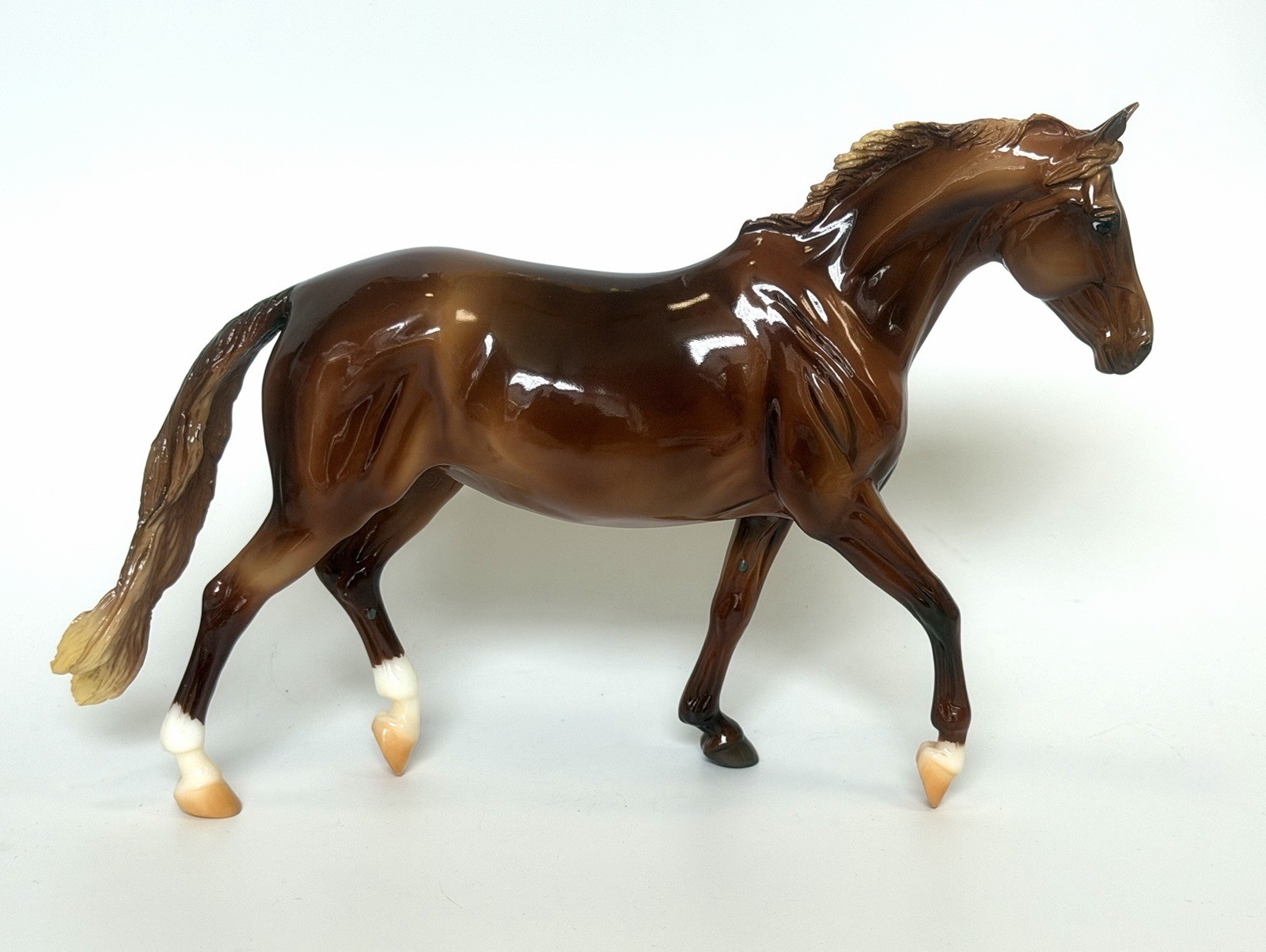Breyer 2016 Event Model Chasing the CHESAPEAKE Giselle 1/200 Special Run Breyer 2016 Event Model Chasing the CHESAPEAKE Giselle 1/200 Special Run