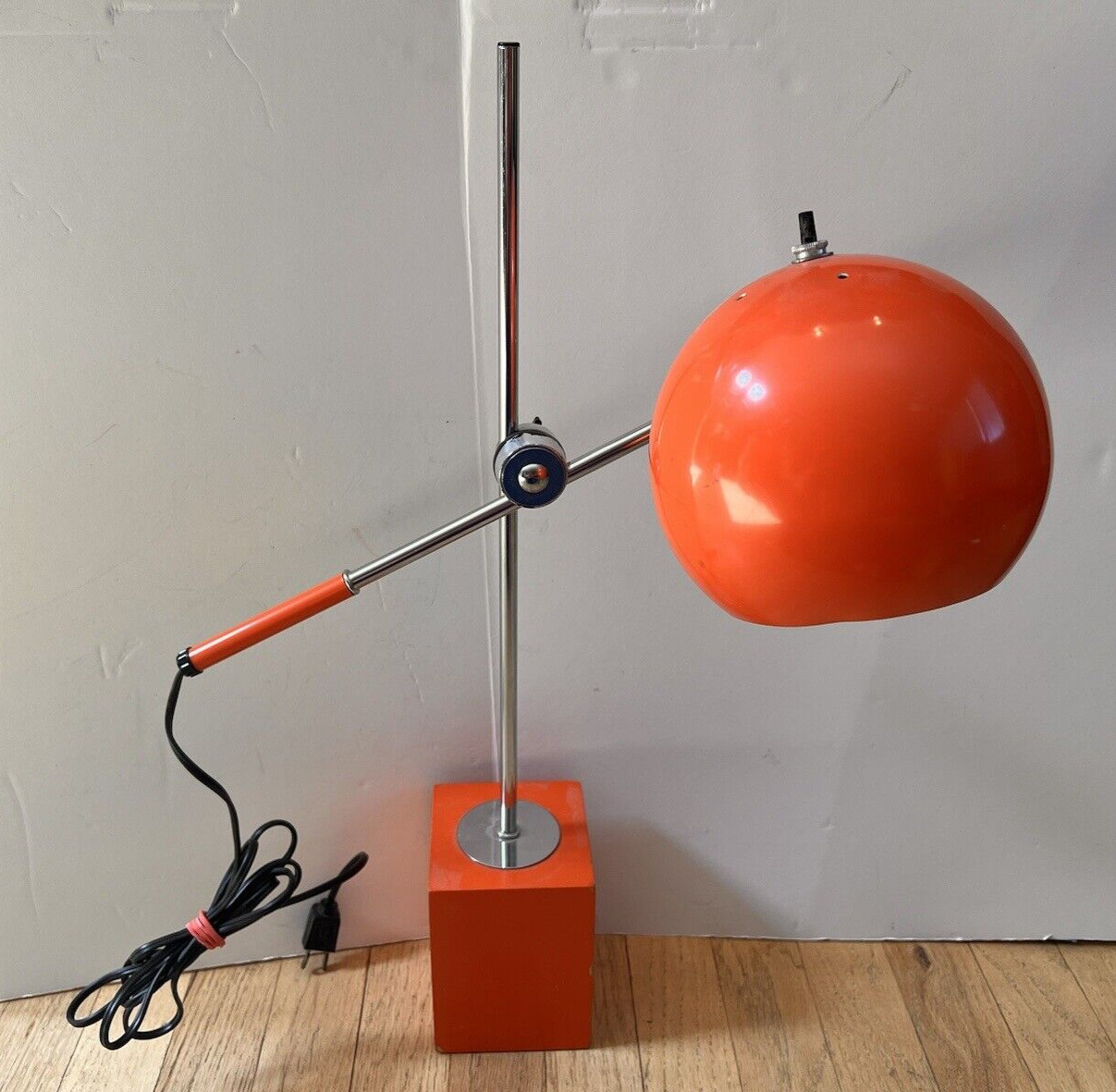Mid-century Modern Orb Eyeball Lamp by Robert Sonneman for George Kovacs Orange