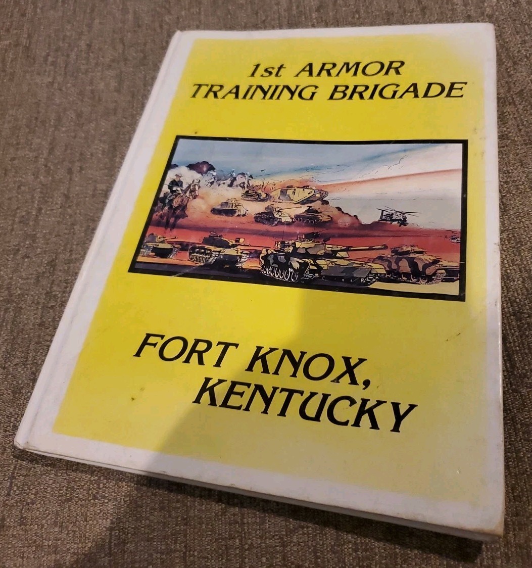 1995 1st Armor Training Brigade Fort Knox KY Book 5th Squadron 15th Cavalry RARE