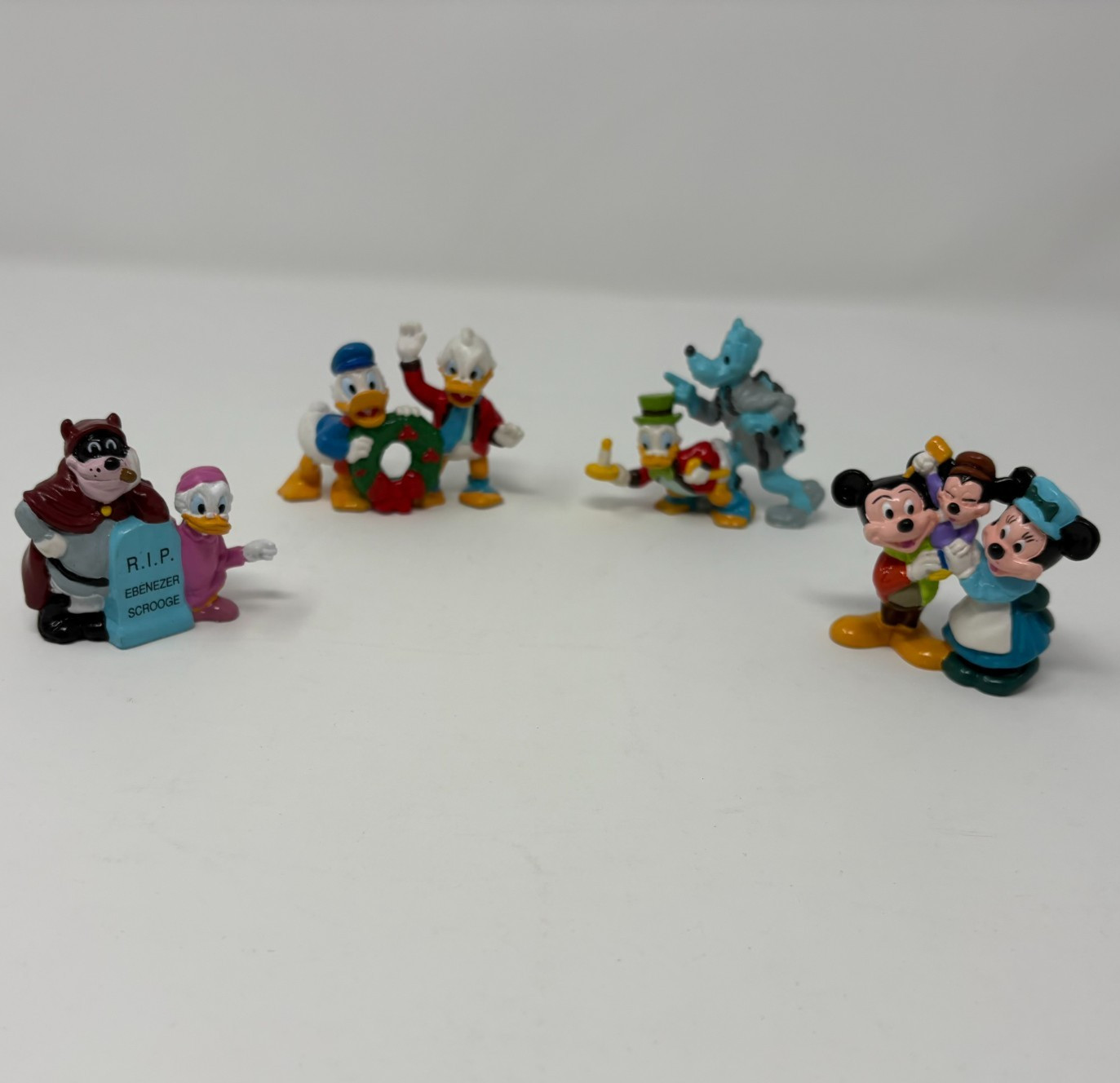 Vintage Lot of 4 Disney Applause Mickey\'s Christmas Carol 2\