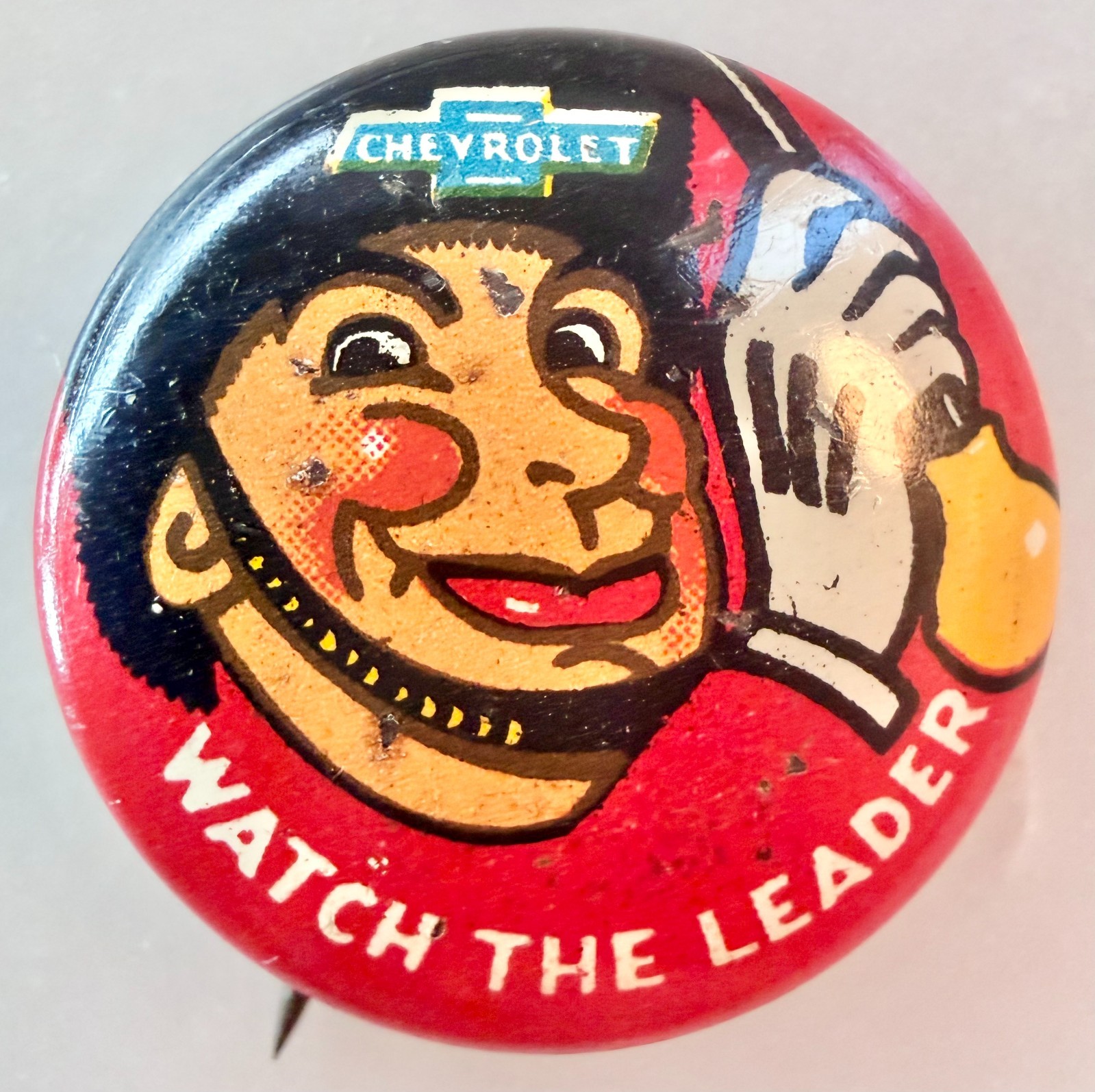1930s Chevrolet Watch the Leader Advertising Pinback Button Geraghty Chicago
