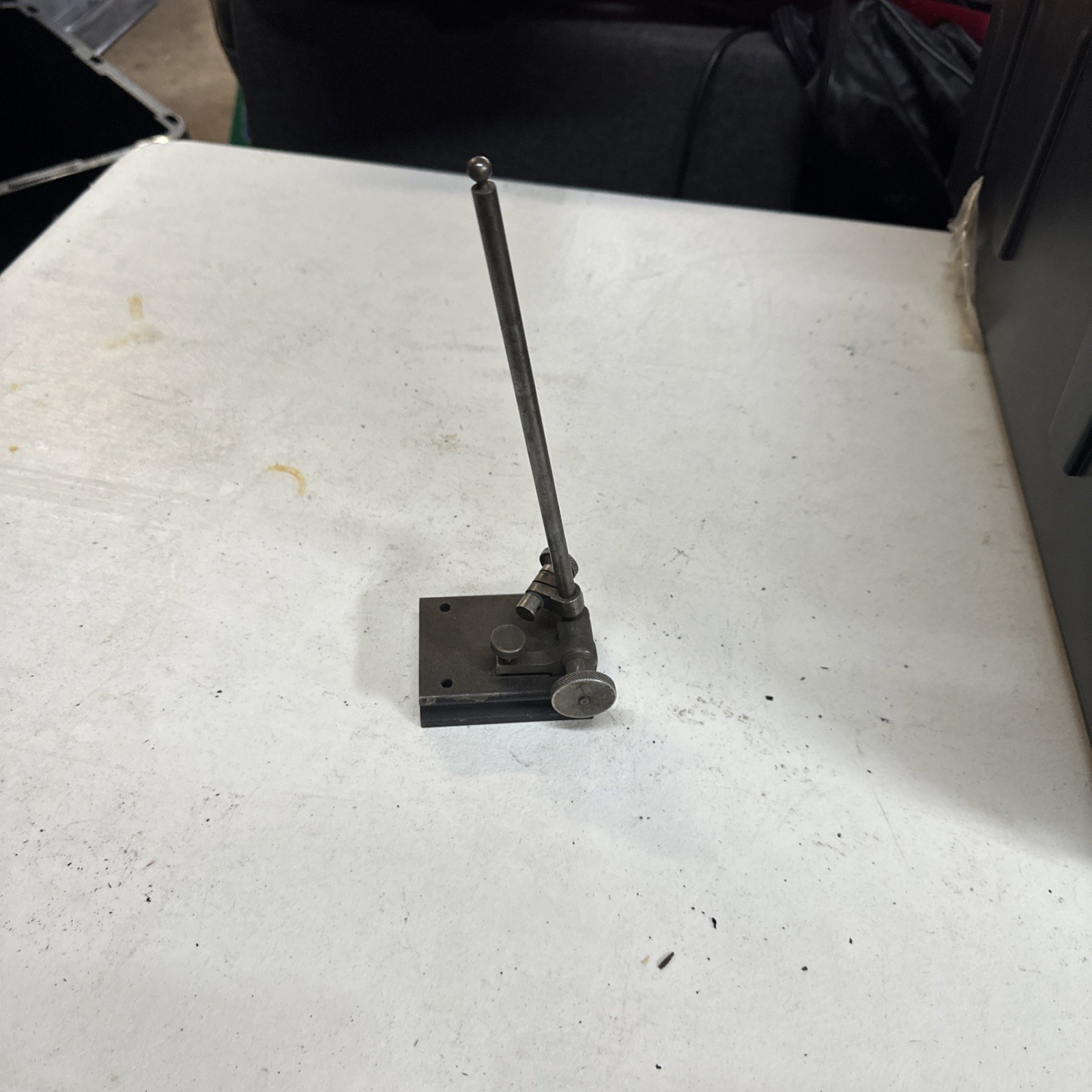 Vintage Brown & Sharpe No. 621 Surface Gage
