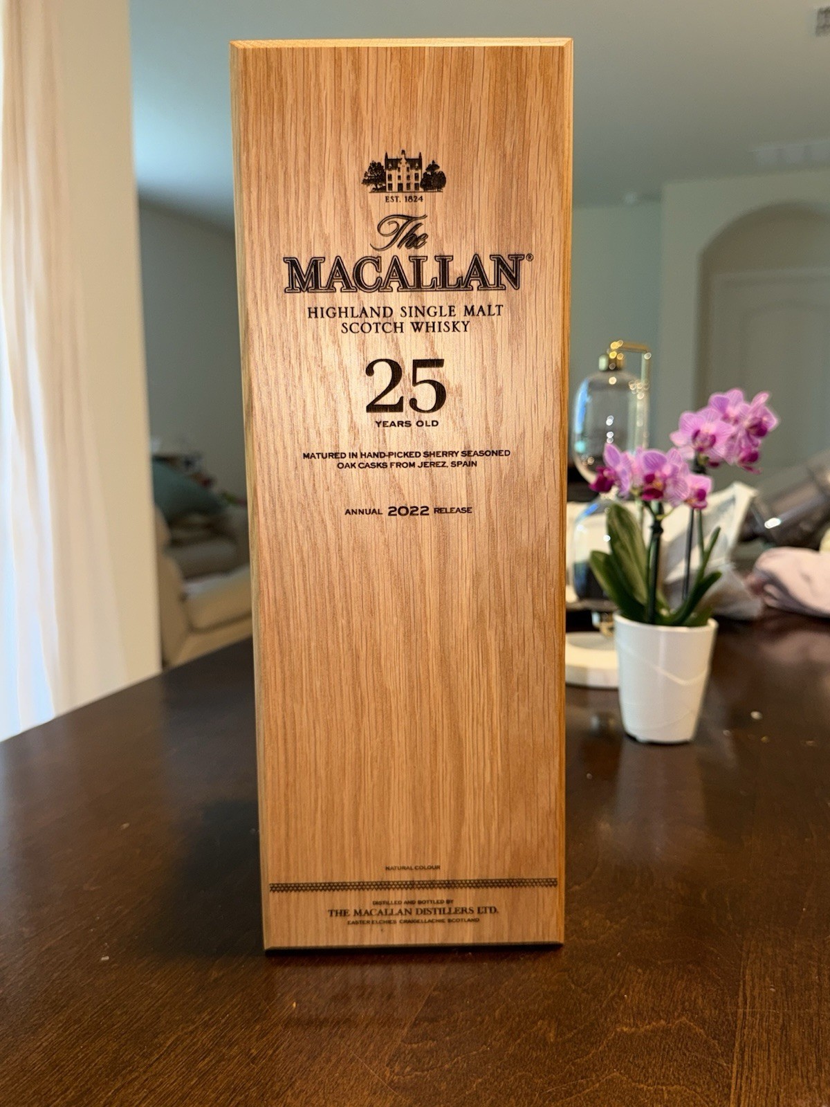 The Macallan 25 Year Highland Single Malt Scotch Whiskey Wood Box ONLY -Man Cave