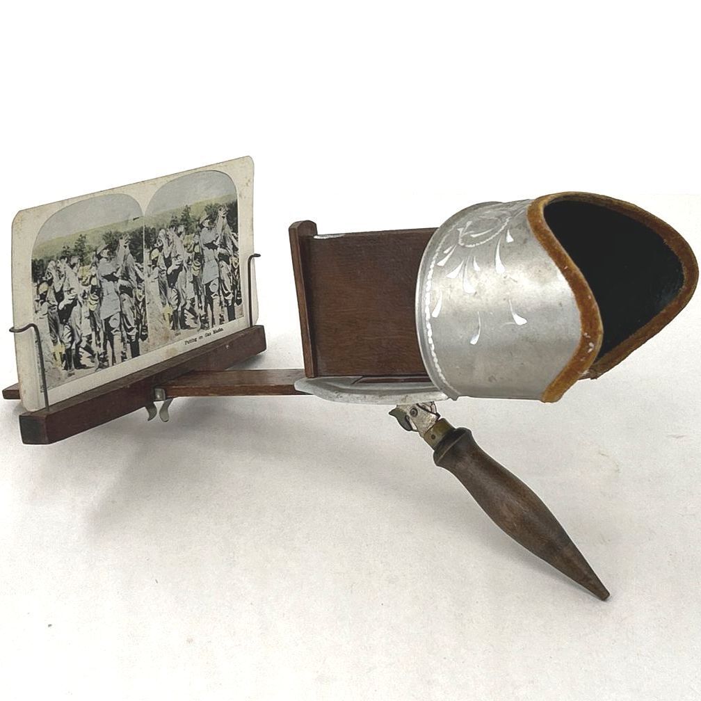 Antique Underwood And Underwood 1901 Stereoscope 3d Viewer With 82 Slides