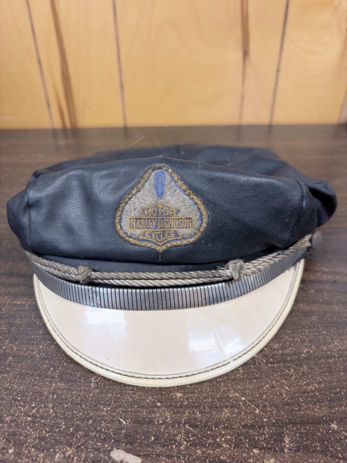 Early 1940s? Vintage Harley Davidson Motorcycle Leather Biker Cap Captains Hat Early 1940s? Vintage Harley Davidson Motorcycle Leather Biker Cap Captains Hat