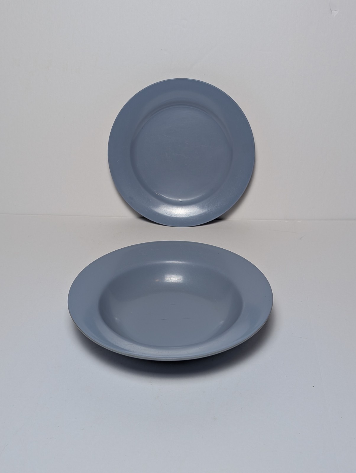 Vintage Elan Plastics Manufacturing Co. Light Blue Melamine 8 Vintage Elan Plastics Manufacturing Co. Light Blue Melamine 8