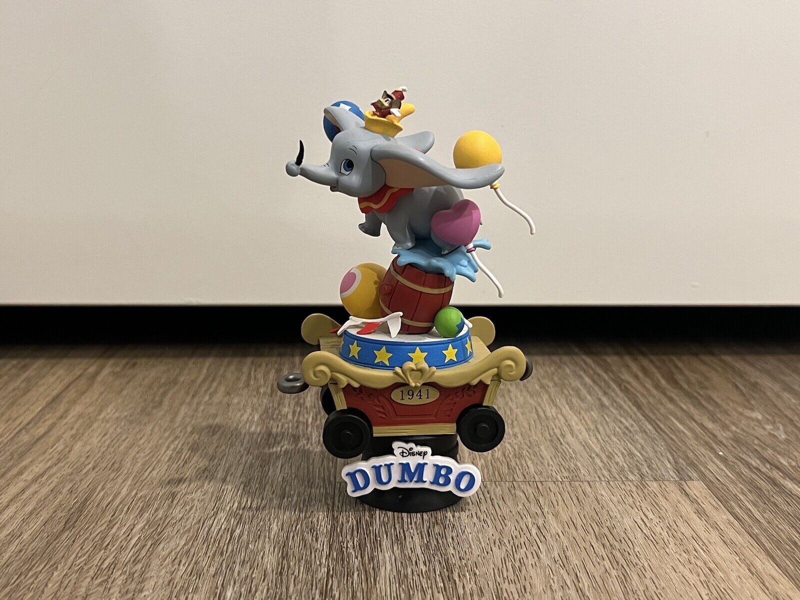 Disney Classic Animation Dumbo Diorama Beast Kingdom D-Stage DS-060 PVC Statue