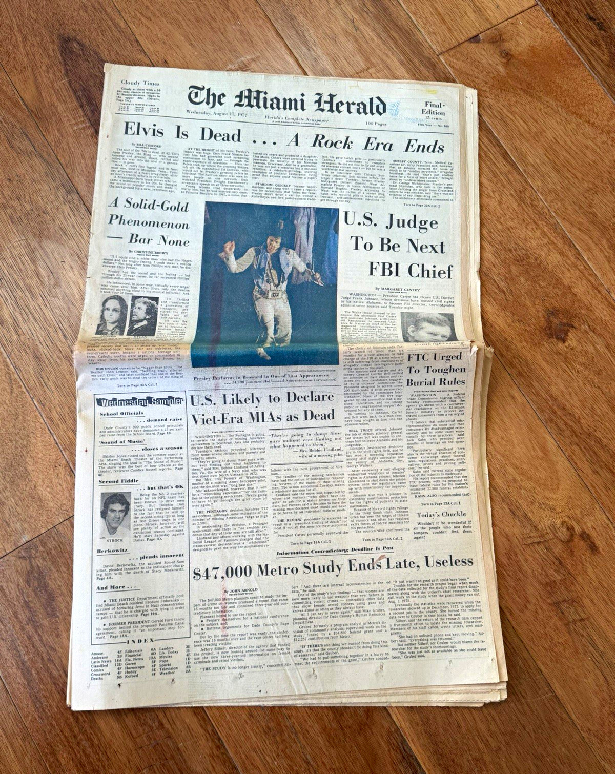 The Miami Herald Final Edition Aug 17 1977 Elvis Is Dead A Rock Era Ends