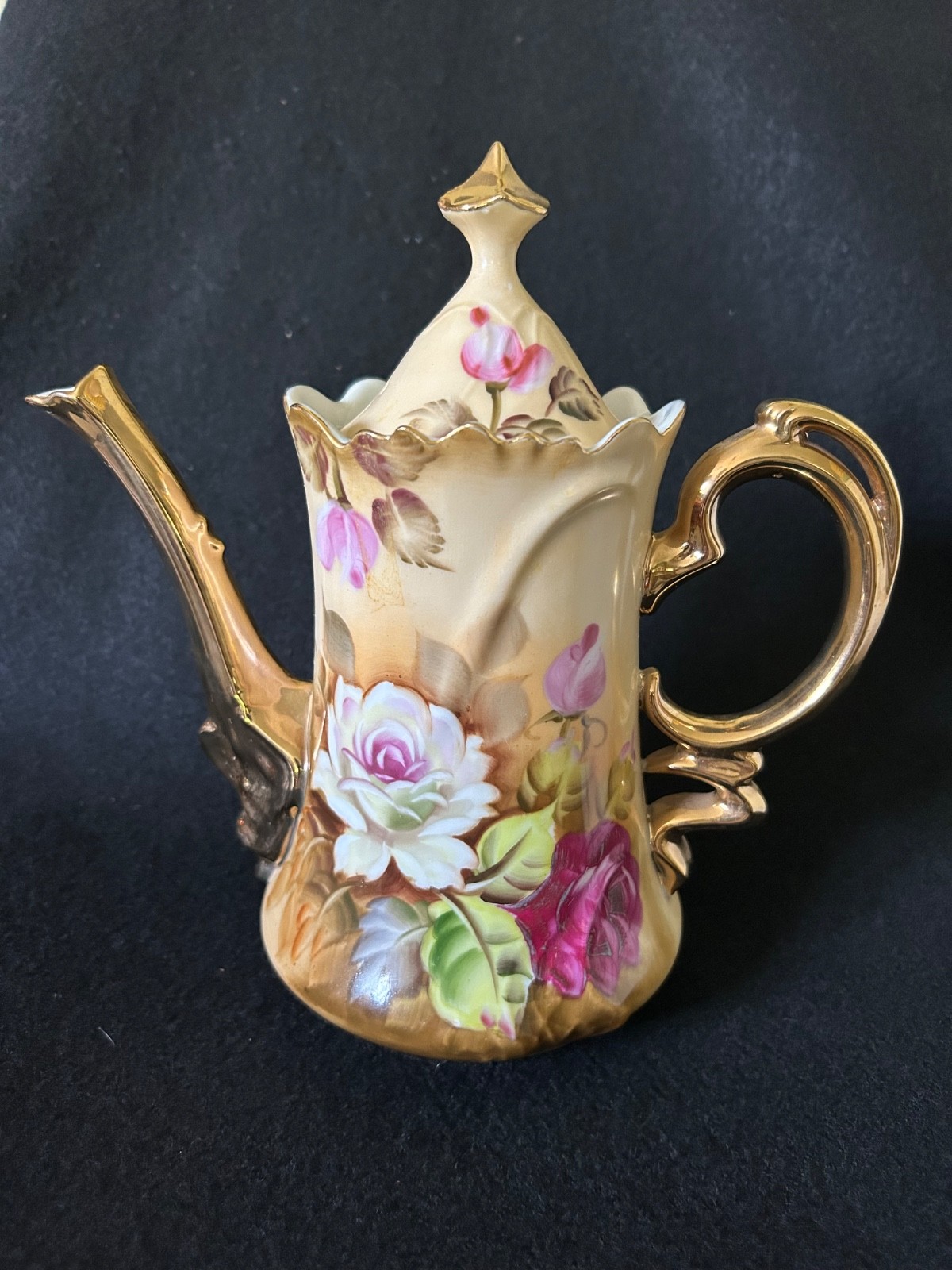 LEFTON HERITAGE ROSE BROWN HAND PAINTED GOLD TRIM TEAPOT / COFFEE POT NE1866