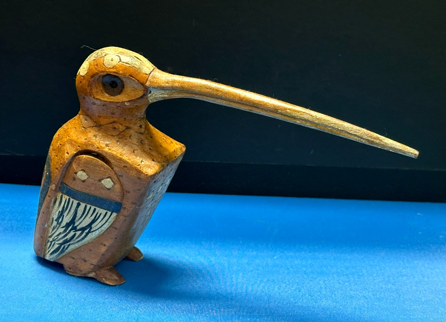 Vintage RARE Hand Carved Wooden Long Billed Bird Figurine Folk Art Inlay Kiwi?