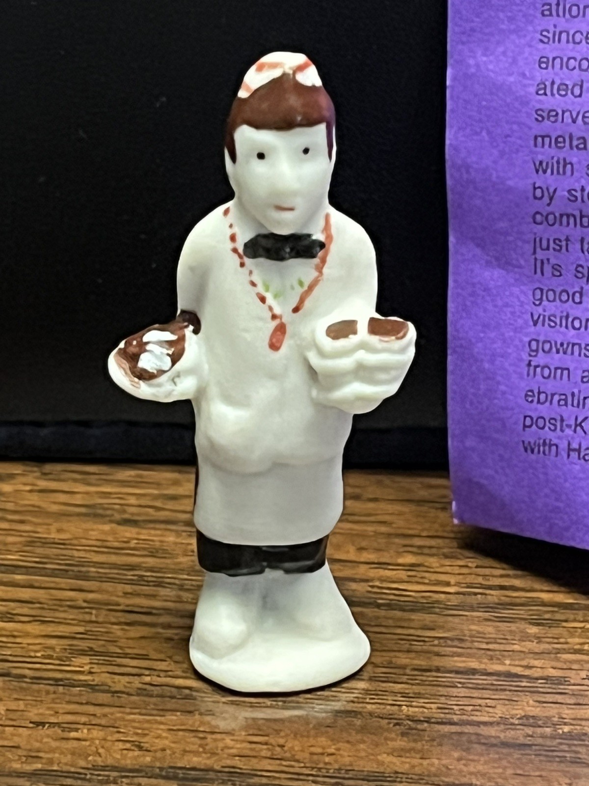 2008 Haydel\'s king cake doll BEIGNET WAITER Mardi Gras New Orleans Haydels