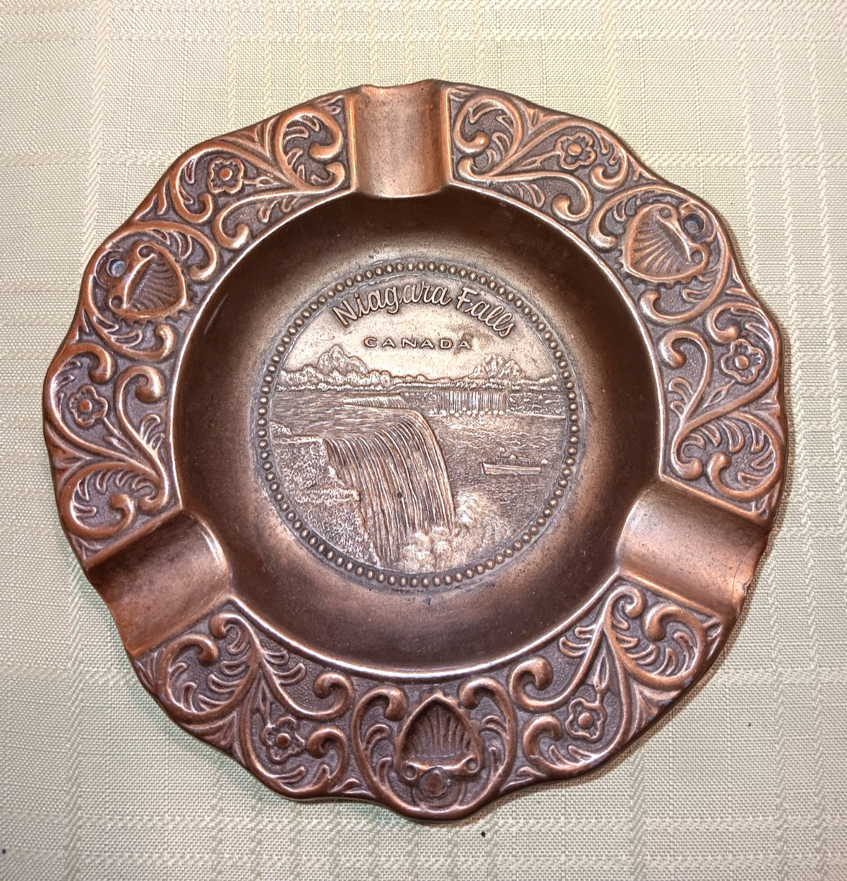 MINT Vintage NIAGARA FALLS Metal Ashtray With Ornate Design - Made USA - Patina