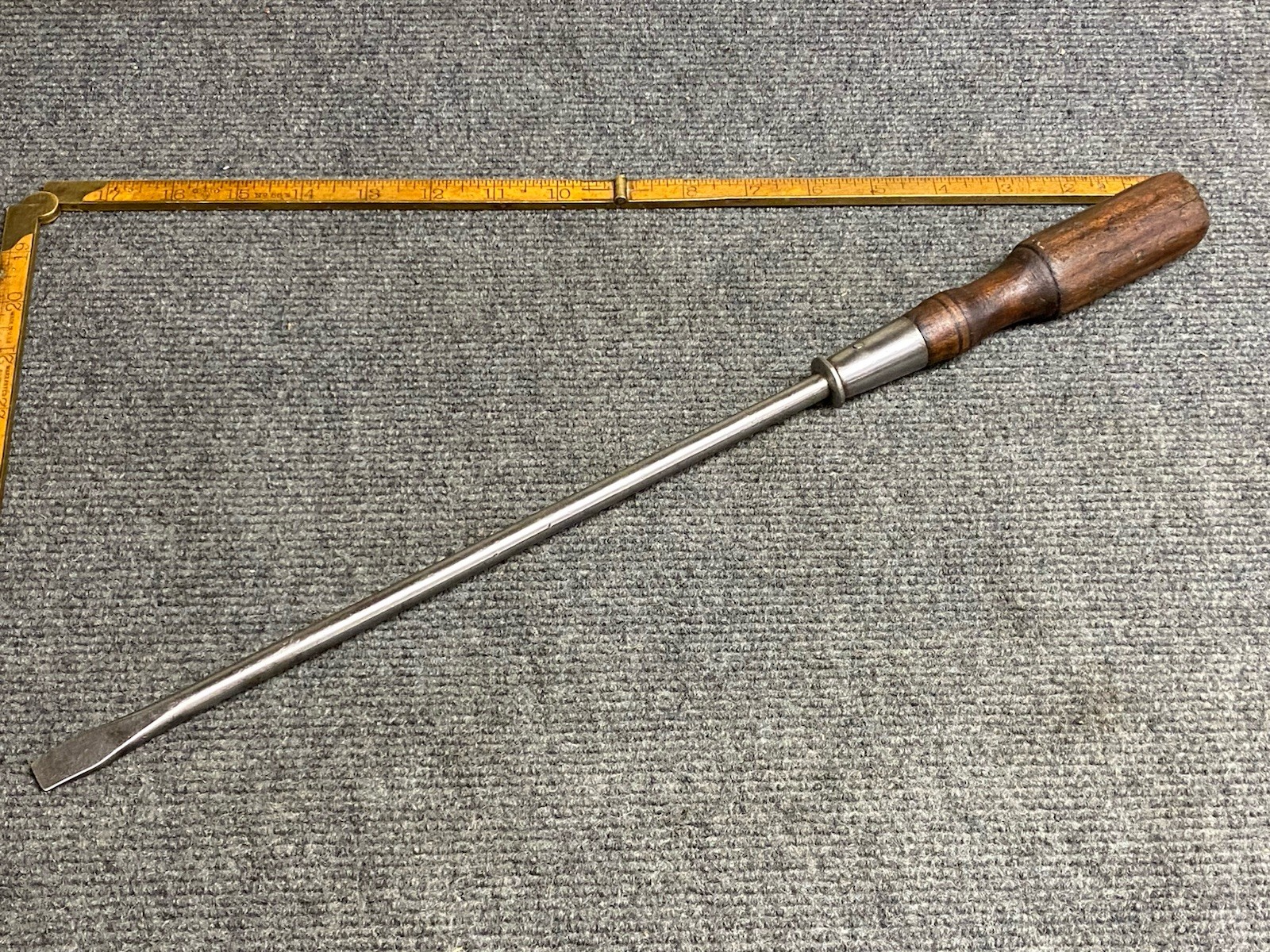 Vintage Stanley Giant 12” Wooden Handle Screwdriver With Full Tang USA 