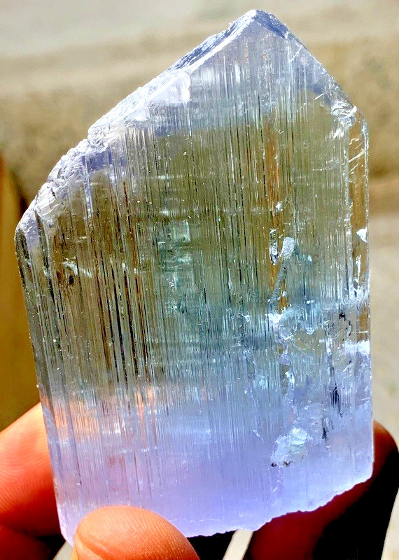 615 Carats Natural Colour Kunzite Crystal Specimen from  Afghanistan