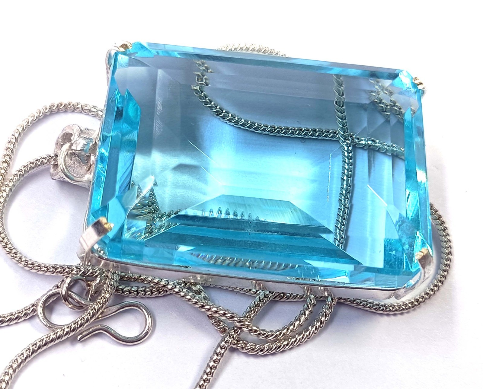 230 Ct Natural Blue Aquamarine Emerald Shape Pendant IGL Loose Gems 6JNA