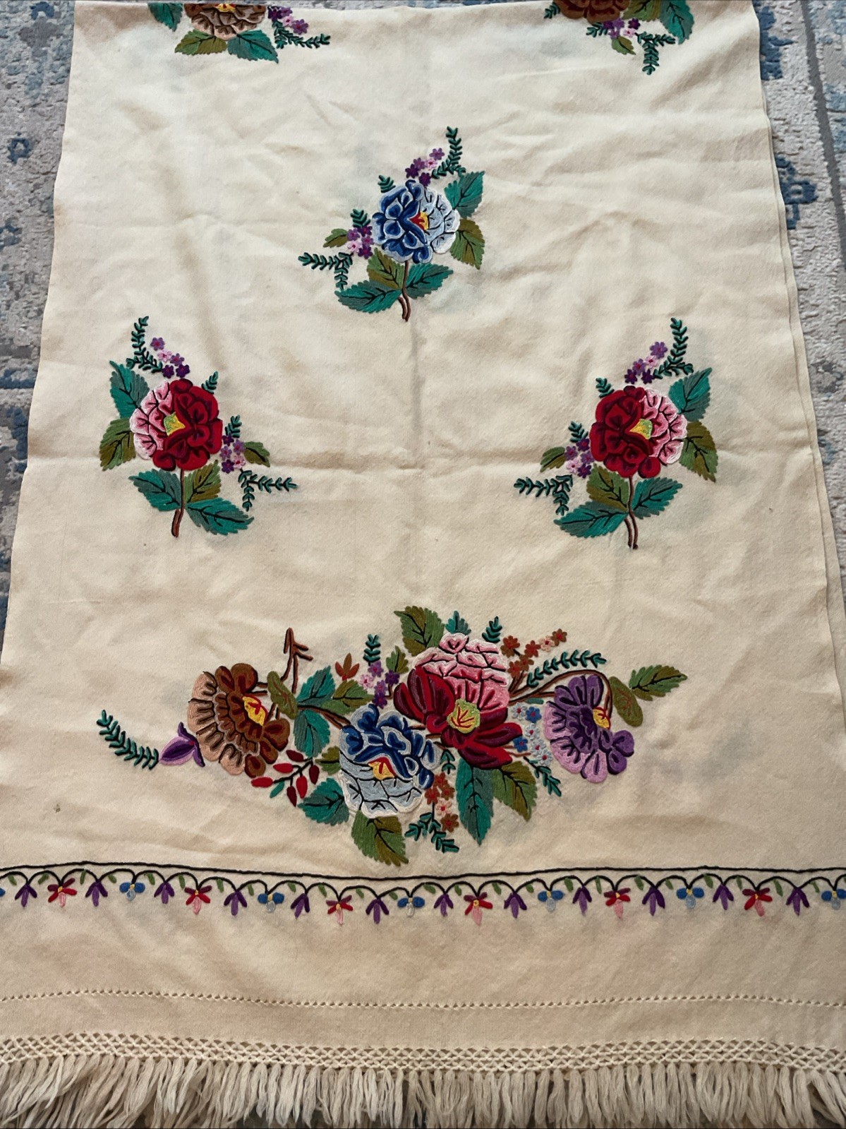 Vtg Ukrainian Embroidered Roses Floral Wool Fringed Scarf Shawl Table Runner Vtg Ukrainian Embroidered Roses Floral Wool Fringed Scarf Shawl Table Runner
