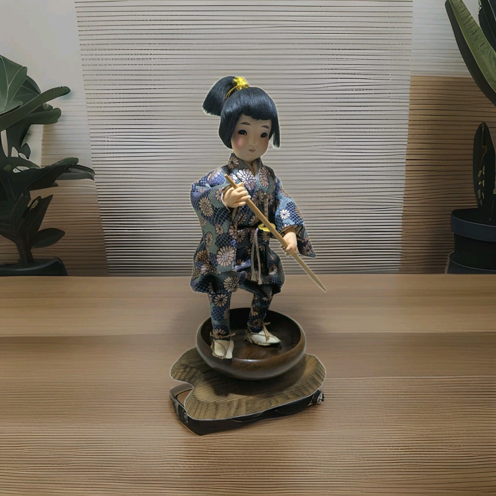 Vintage Japanese Samurai Warrior Fabric Doll in Blue Kimono Wood Bowl Stand 14\