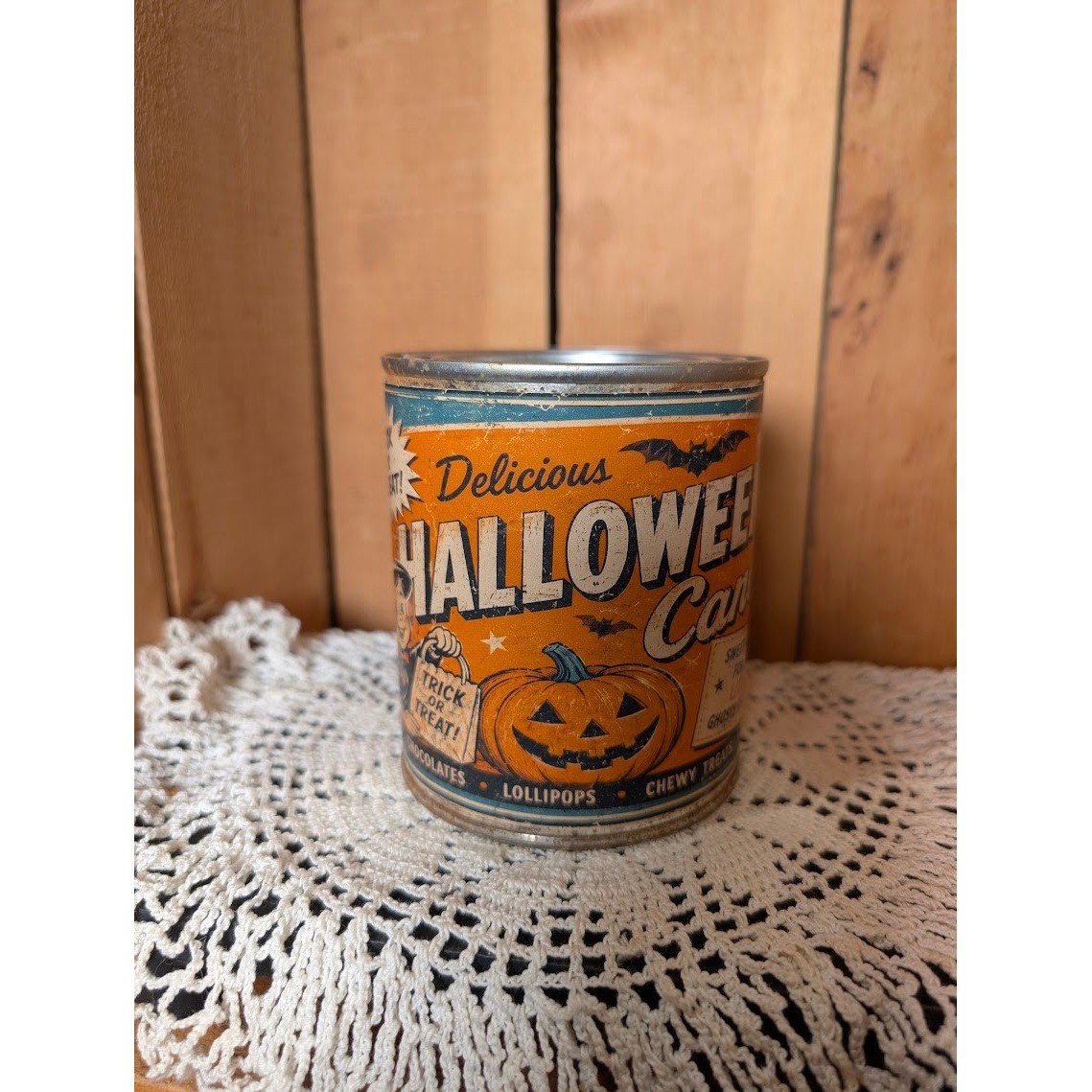 RETRO Vintage HALLOWEEN Candy Rusty Upcycled Pint Tin