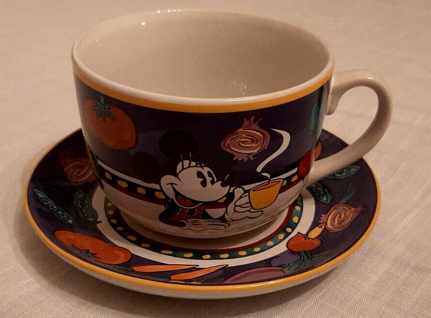 Disney Mickey Mouse 20 oz Large Cup Mug And Saucer 