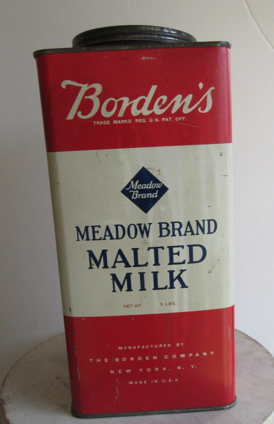 Vtg Borden\'s Tin Meadow Brand Malted Milk 5 lbs Advertising Square Can
