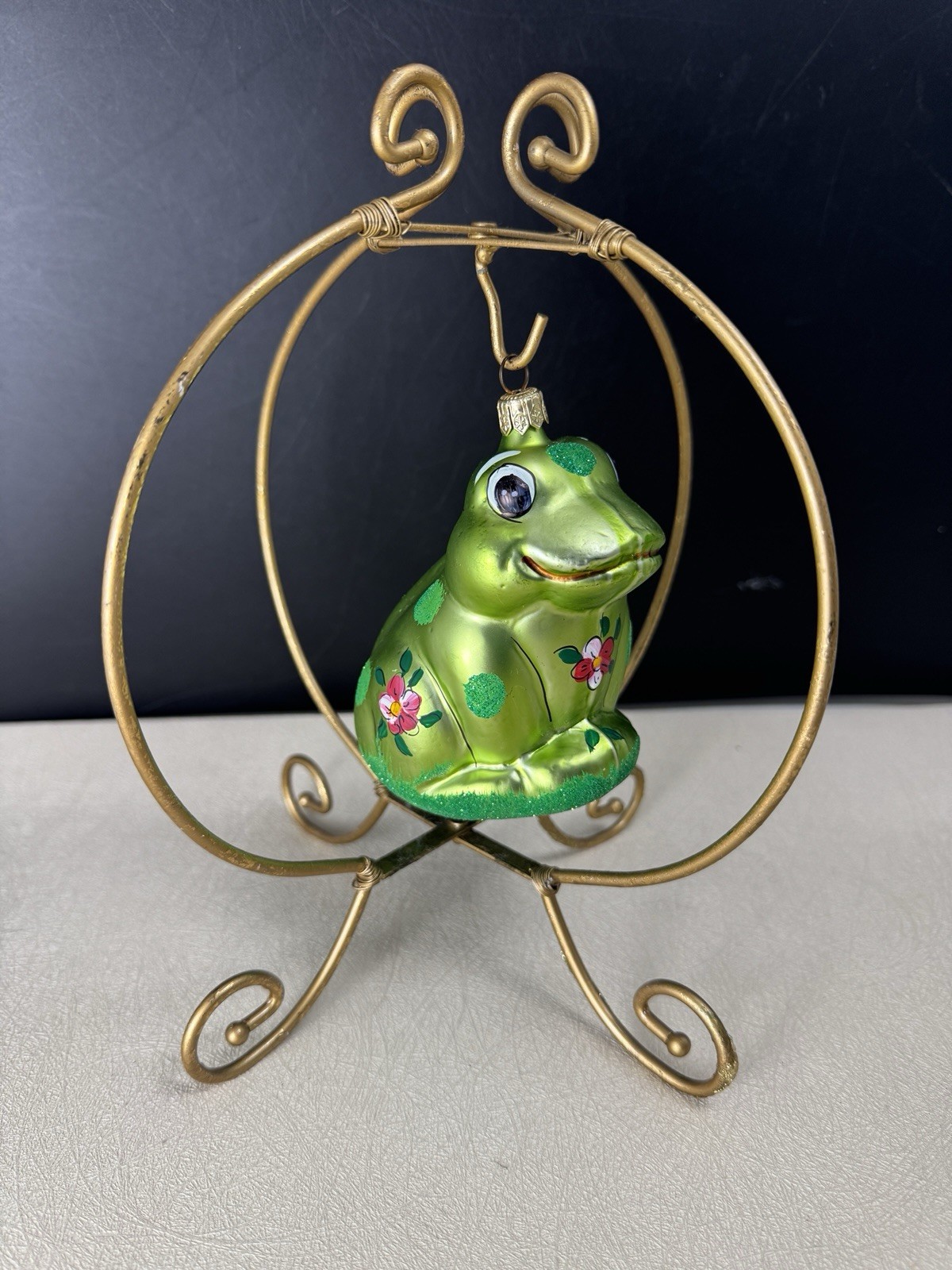 Elegant Laved Frog Blown Glass Holiday 5\