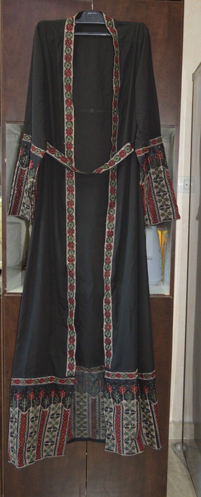 RARE New Palestinian Women Embroidered Open Abaya Bisht embroidered thobe Arabic