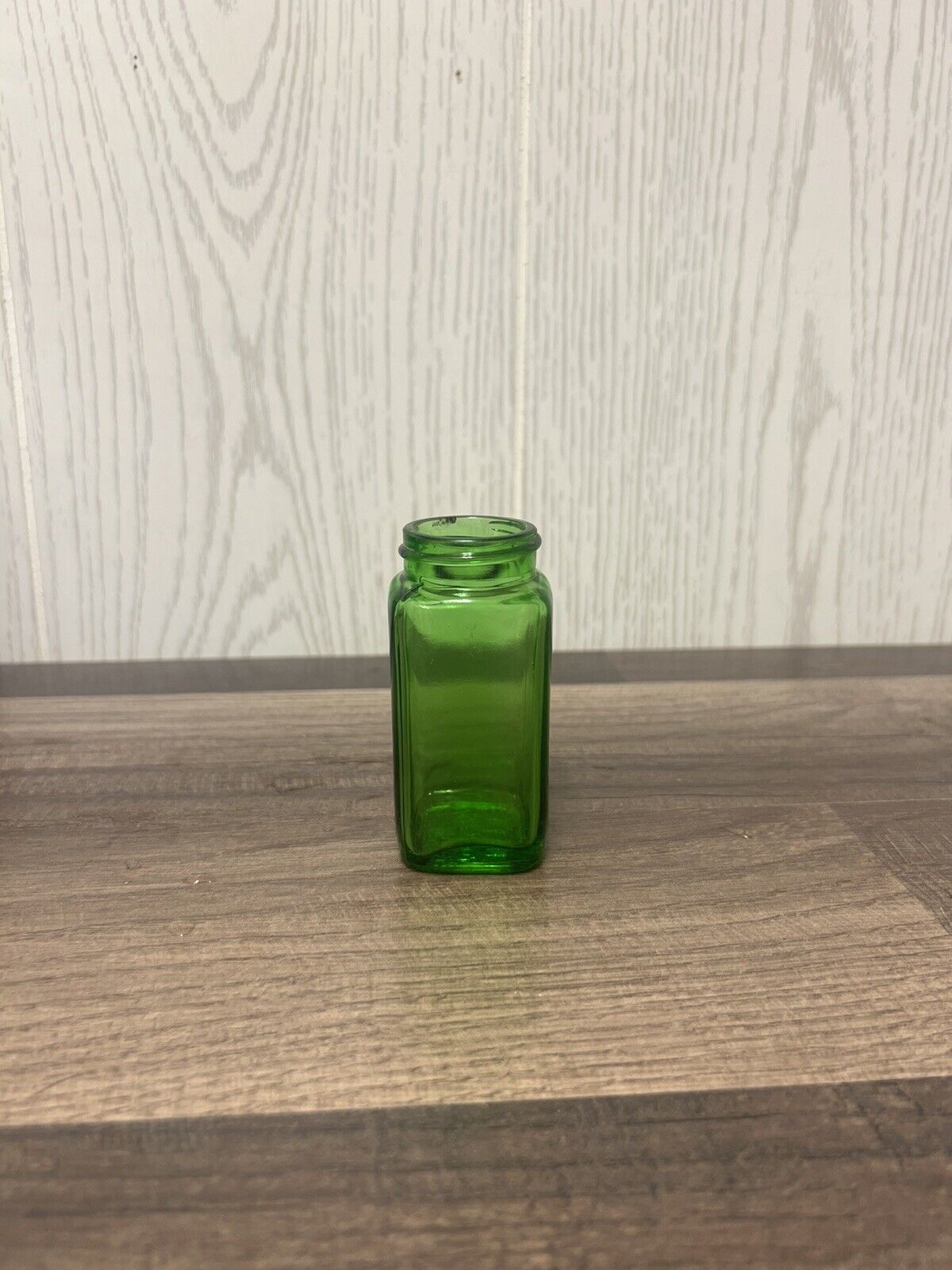 Vintage Green Owens Glass 2oz Duraglas Apothecary Medicine Bottles jar 3.5\'\'