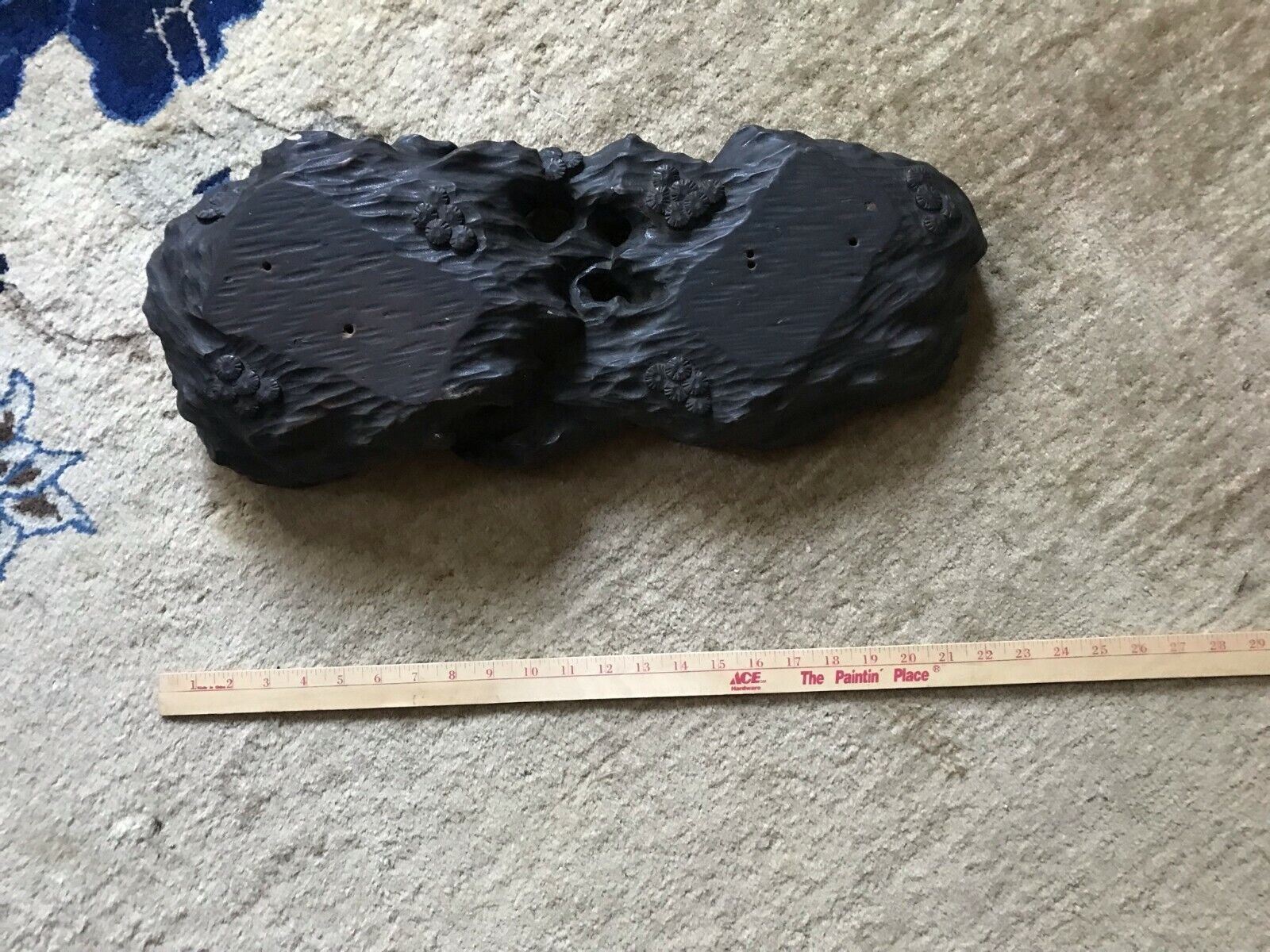 Vintage 1980s Large Chinese Black Burwood Wood Carving Stand 22\