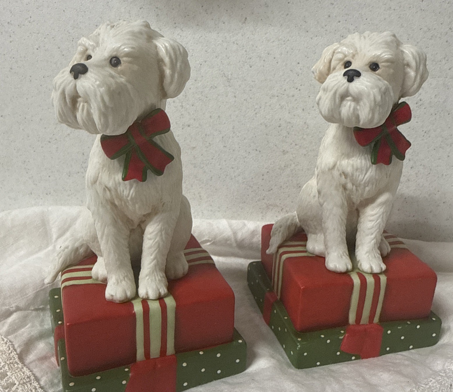 2VTG Schmid Christmas DOG MusicBox Doggie In The Window 1984 Gordon Fraser Works