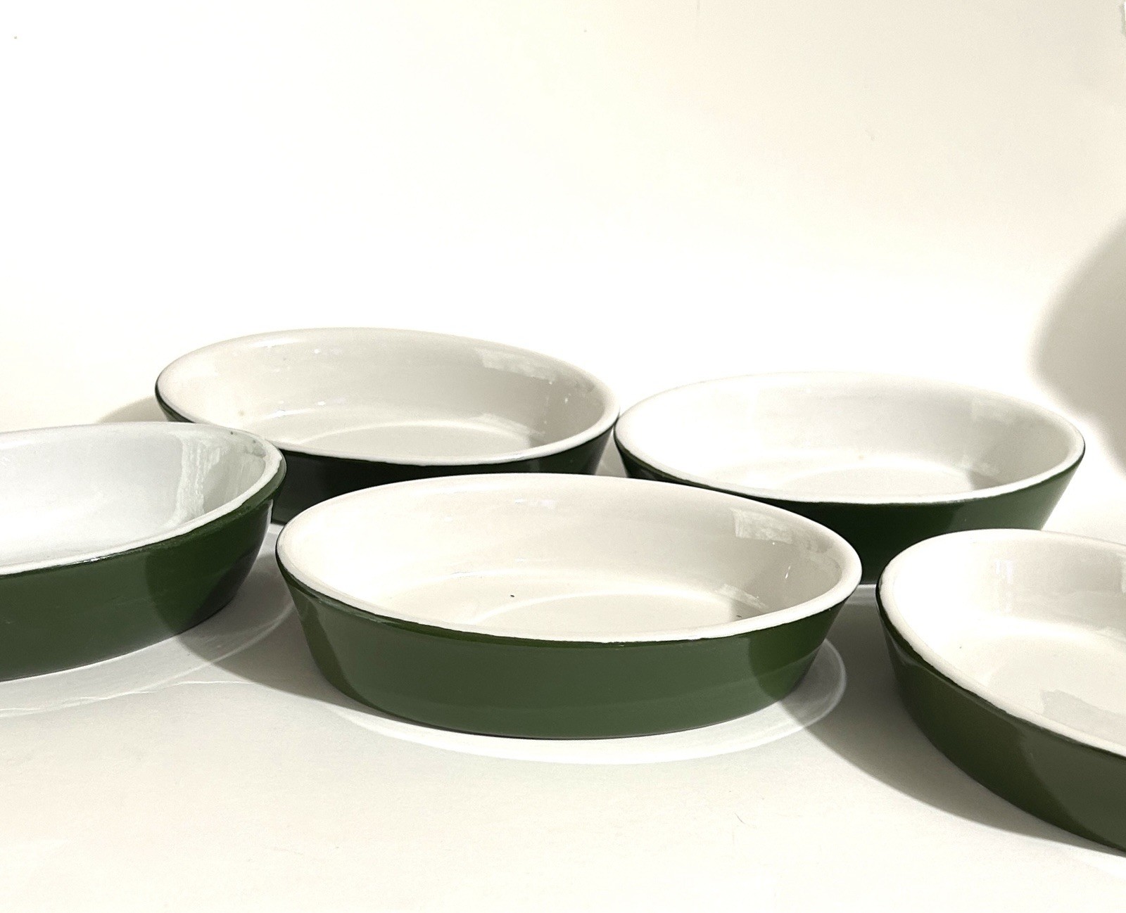 VINTAGE HALL #550 GREEN OVAL RESTAURANT WARE INDIVIDUAL CASSEROLE DISHES 8 OZ