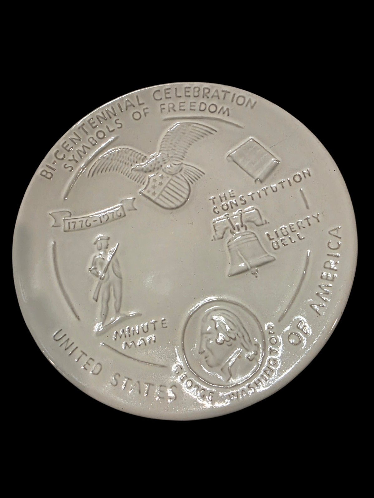 FRANKOMA 1976 BI-CENTENNIAL SYMBOLS OF FREEDOM GEORGE WASHINGTON COLLECTOR PLATE