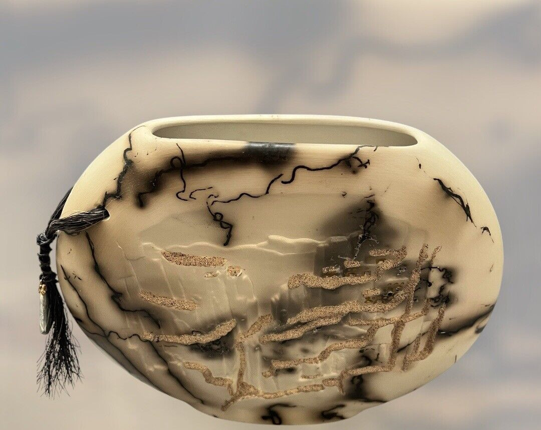 Native American Pottery Vase Horsehair Etched Ruins Charm Fetish Signed Vintage